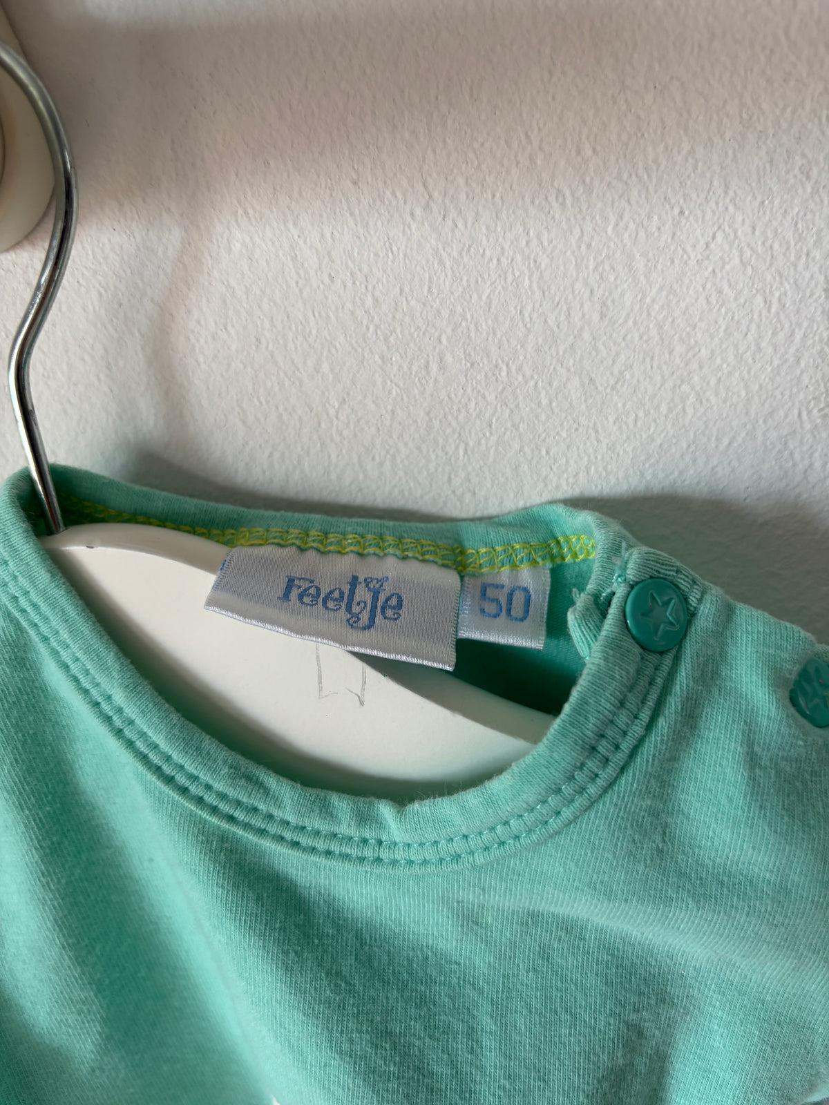 Muntgroene T-shirt | Feetje | 50