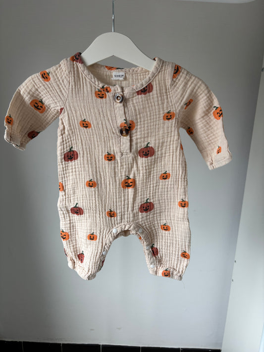 Beige halloweenboxpakje