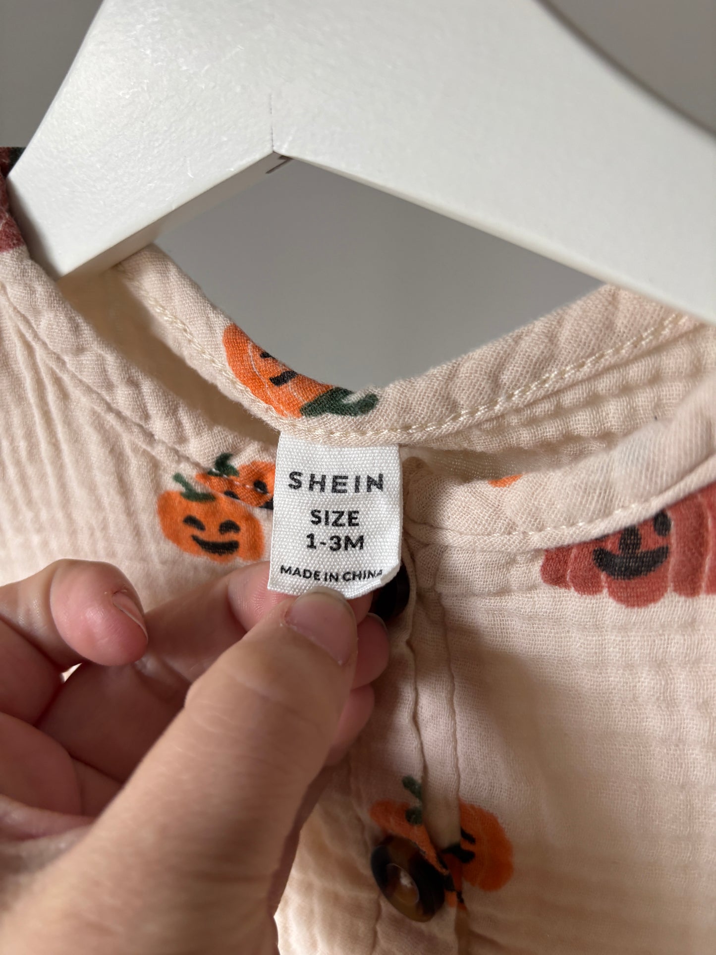 Beige halloweenboxpakje