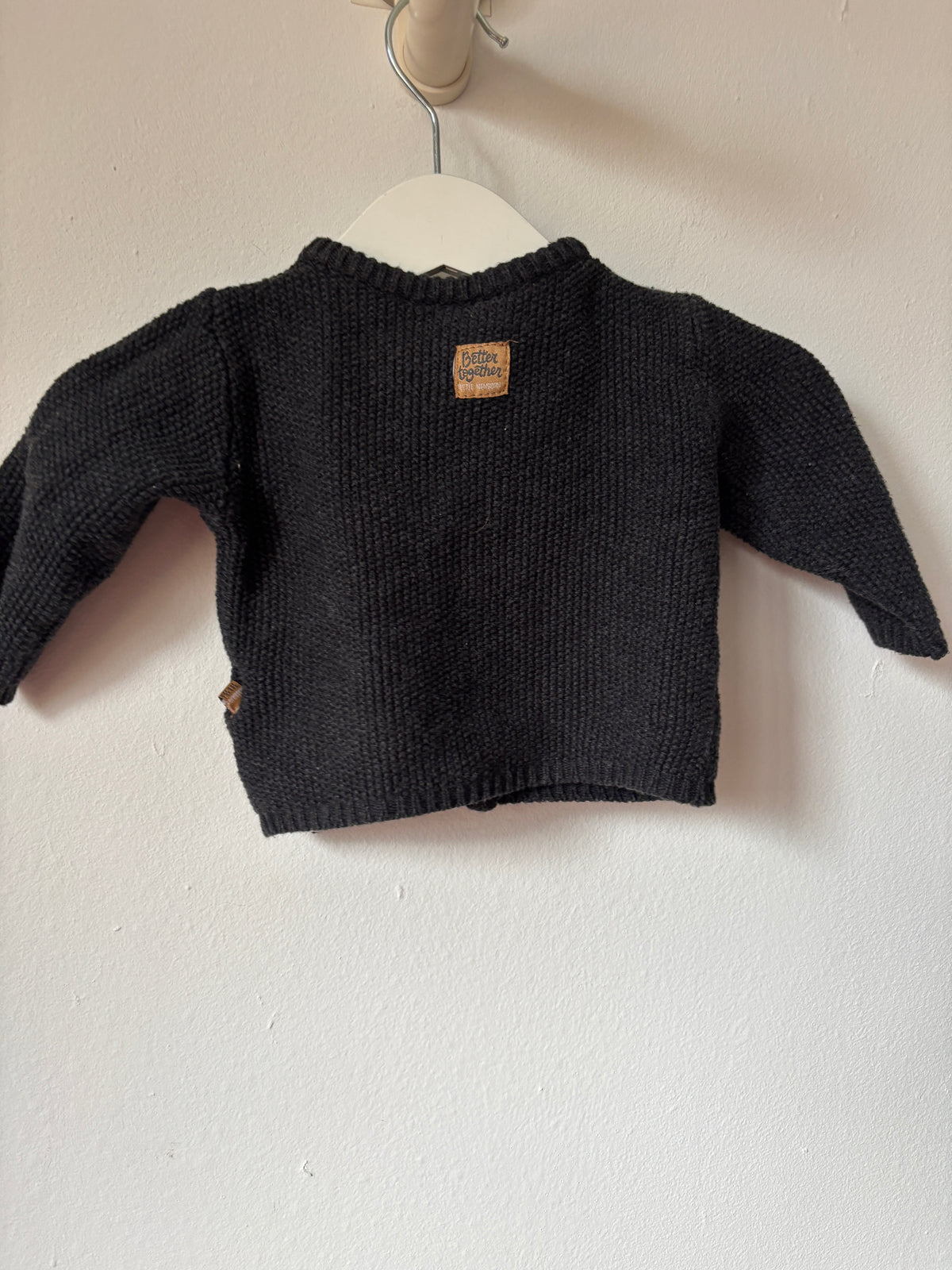 Donkergrijs vestje | Feetje | 56