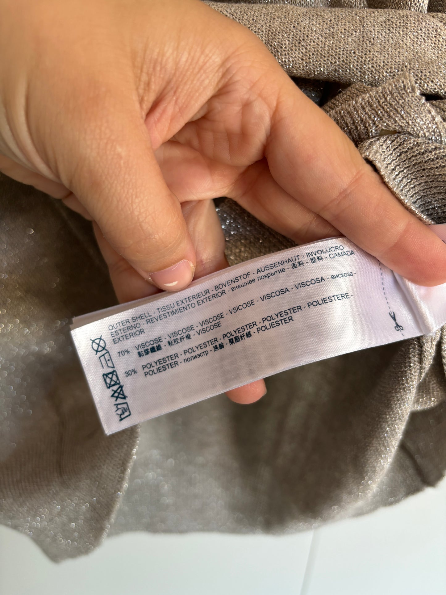 Beige glittercardigan