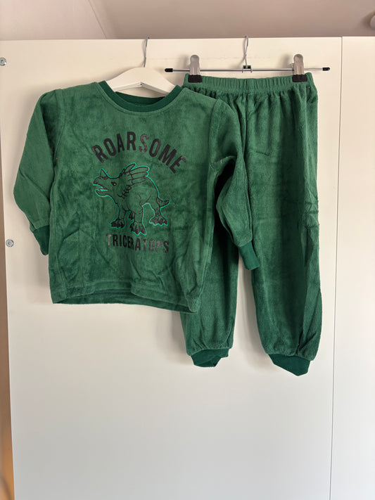 Tweedelige groene winterpyjama
