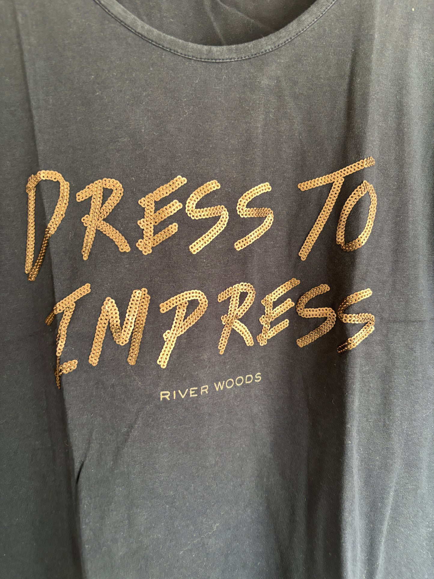 Longsleeve "Dress to impress"