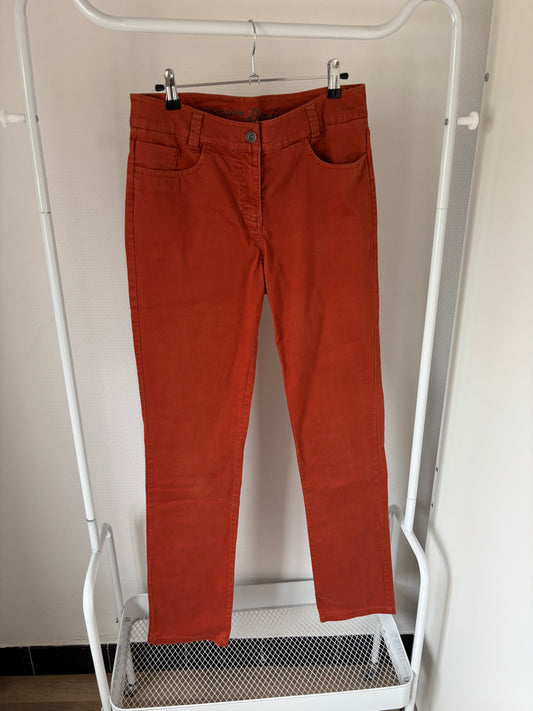 Oranje broek