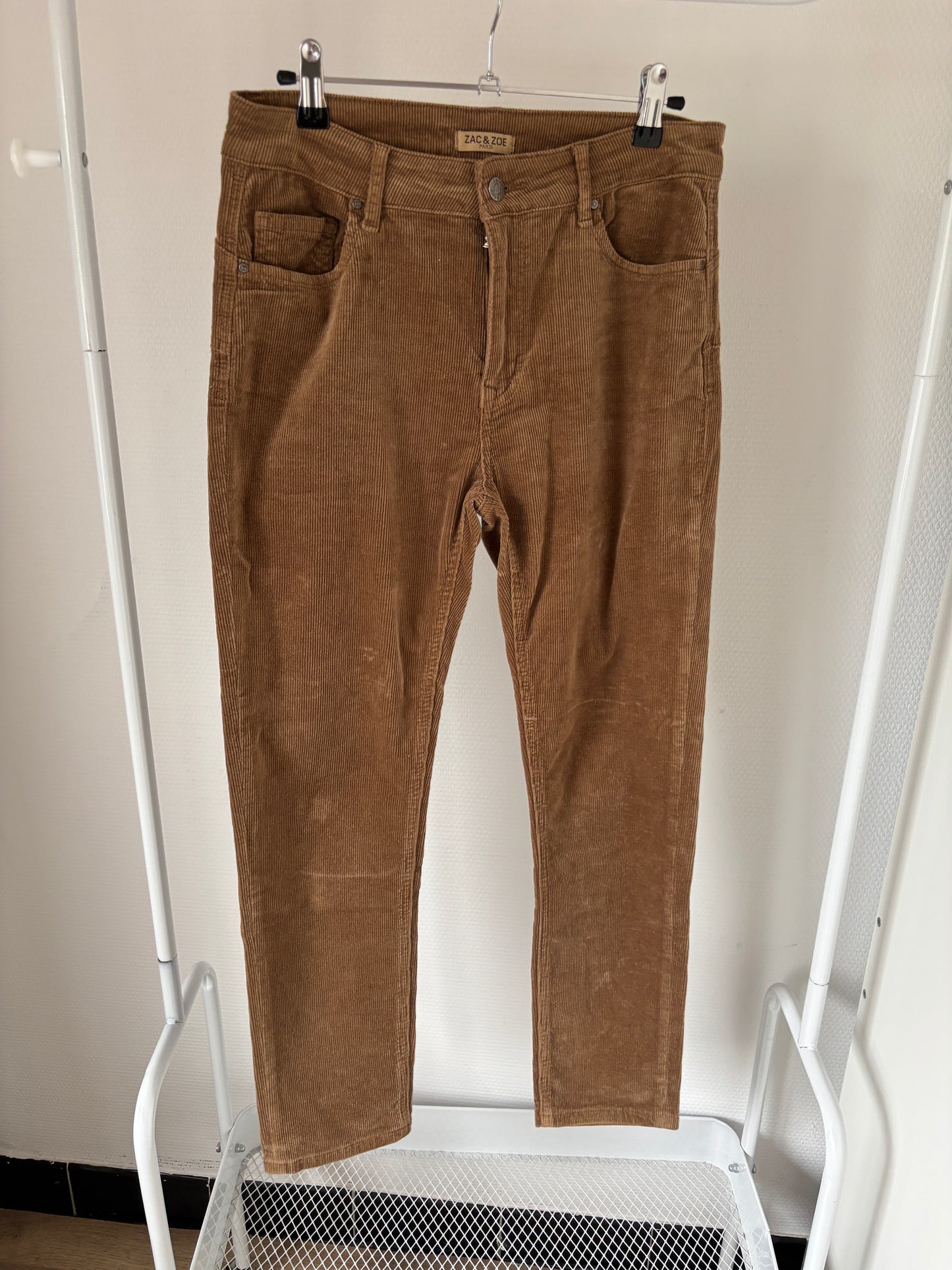 Bruine ribfluwelen broek