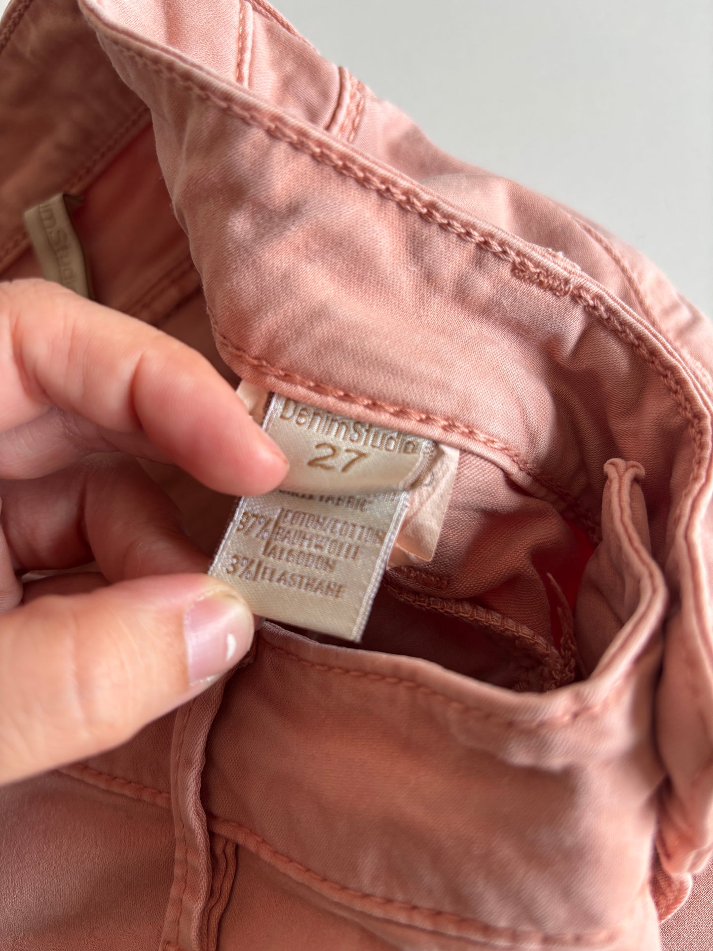 Lichtroze jeansbroek