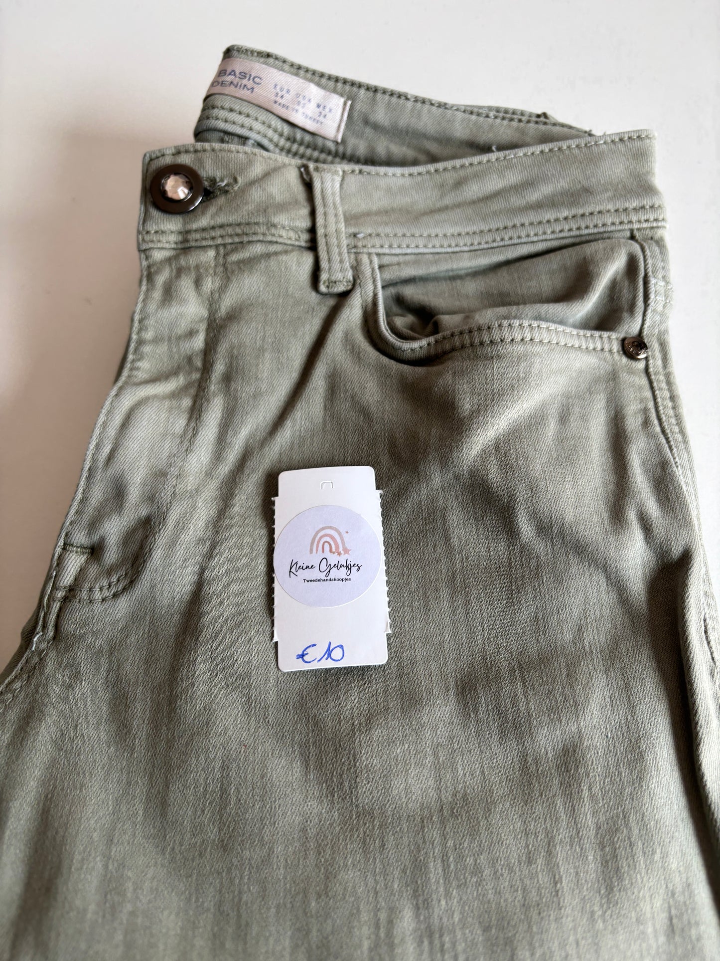 Olijfgroene jeansbroek