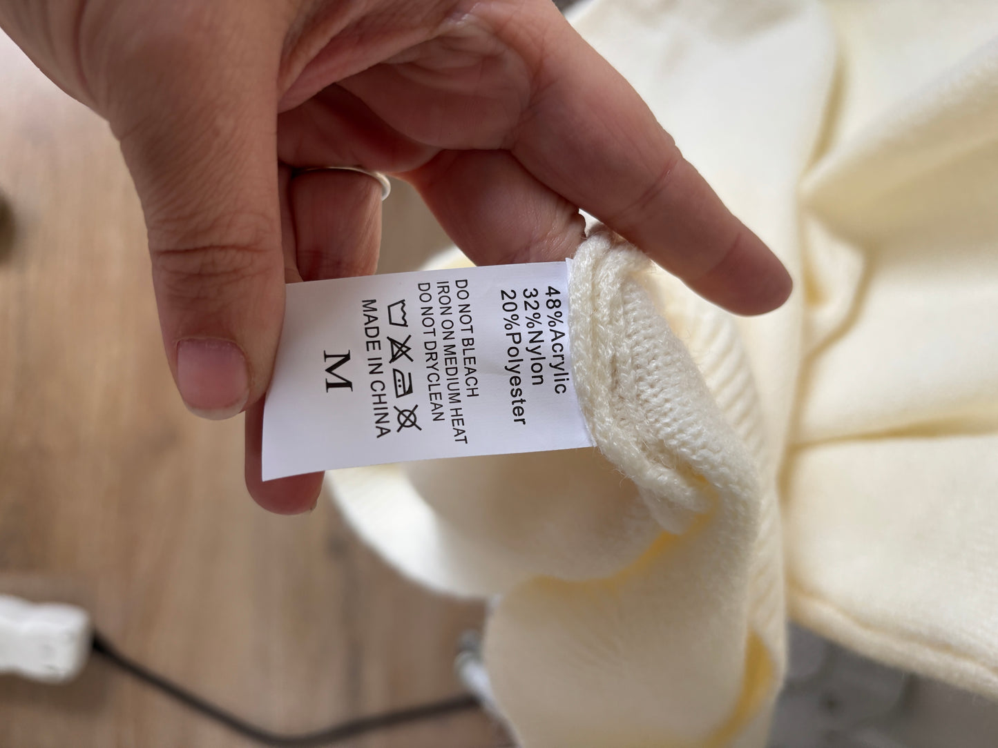 Crèmekleurige lange jurk