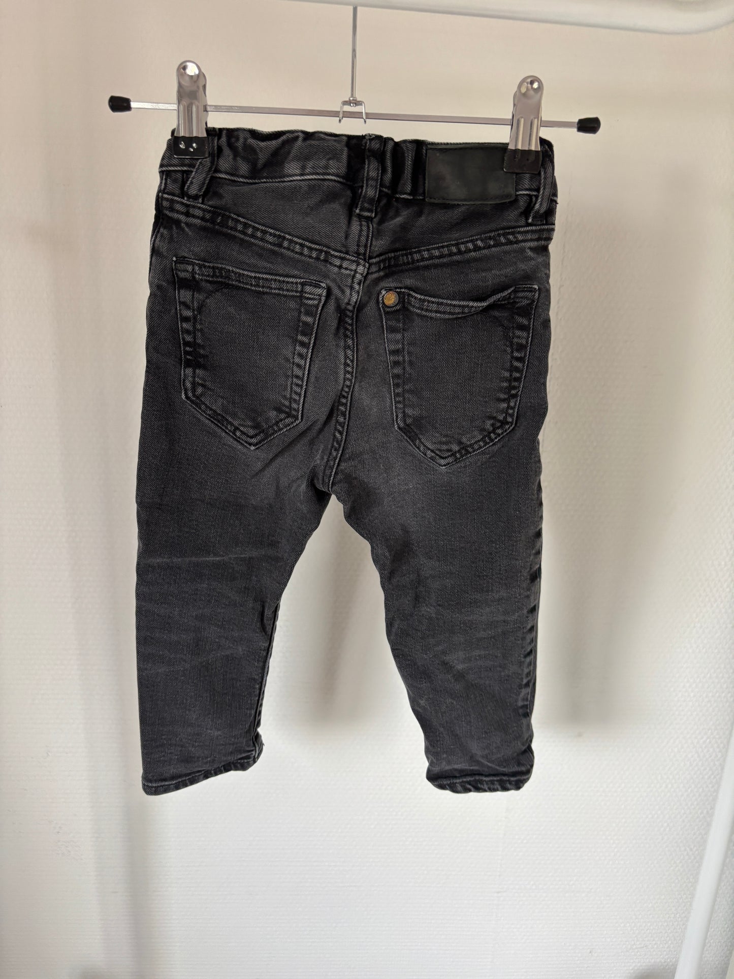 Zwarte jeansbroek