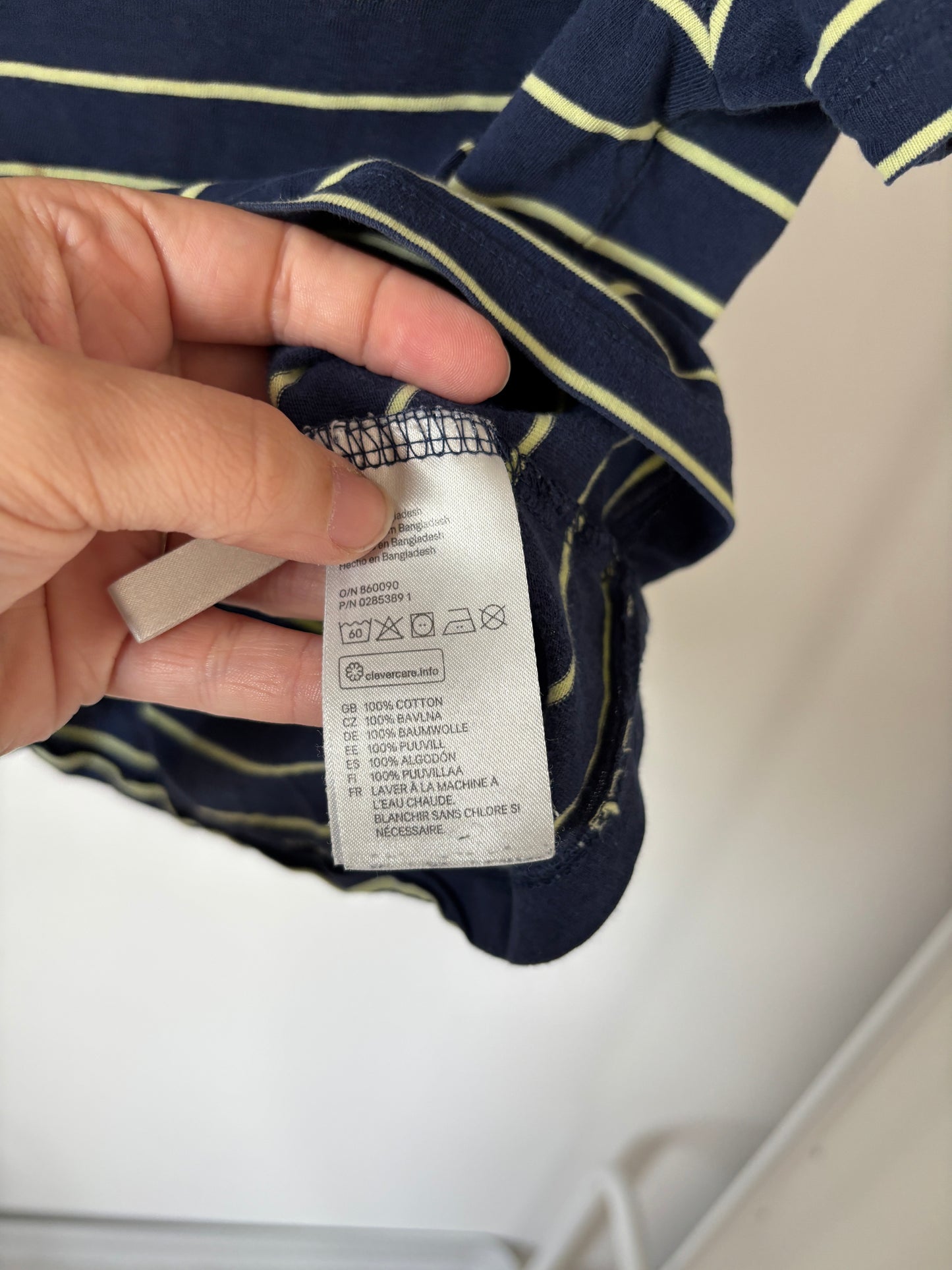 Marineblauwe gestreepte T-shirt