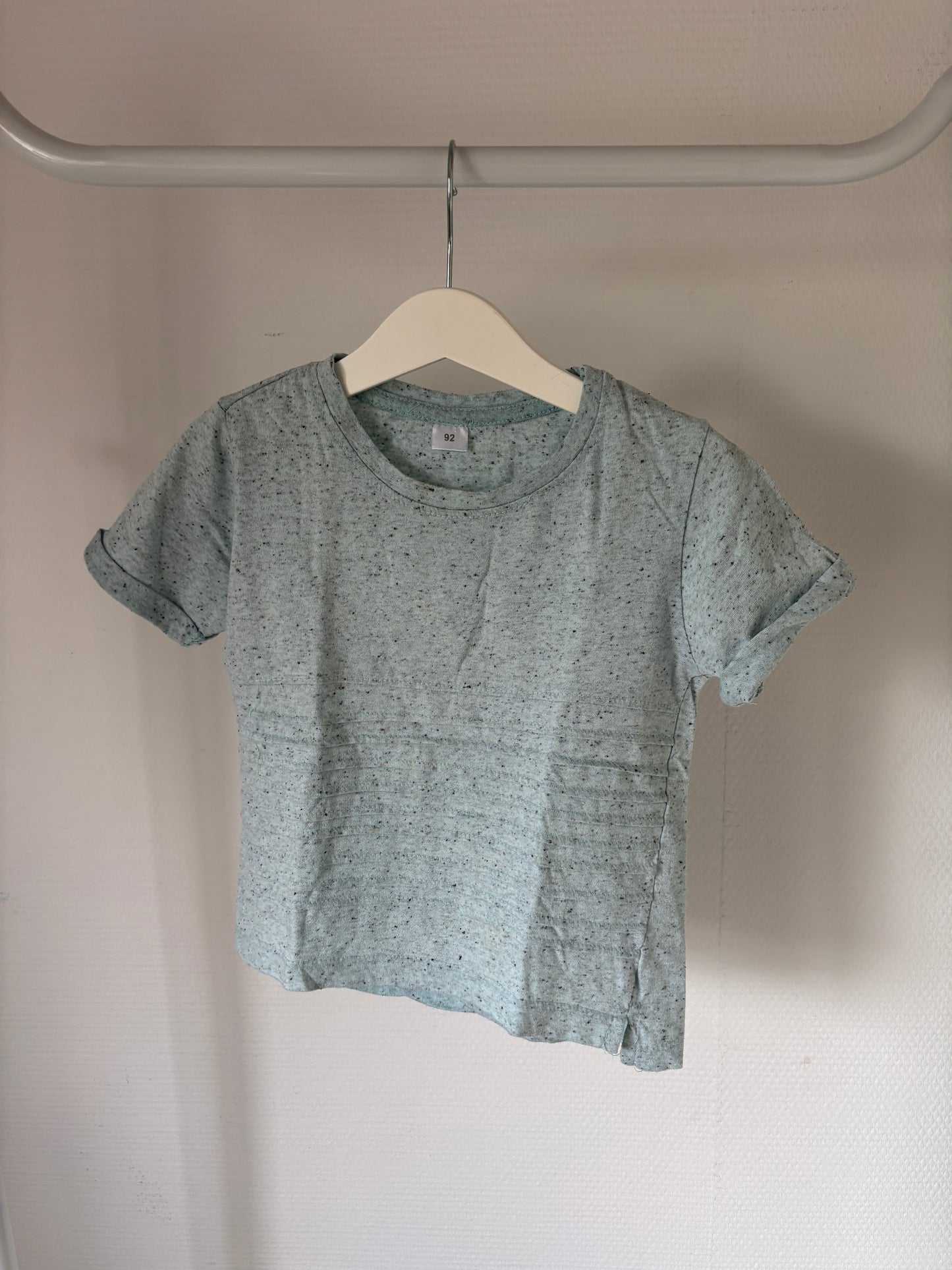 Lichtblauwe gestippelde T-shirt