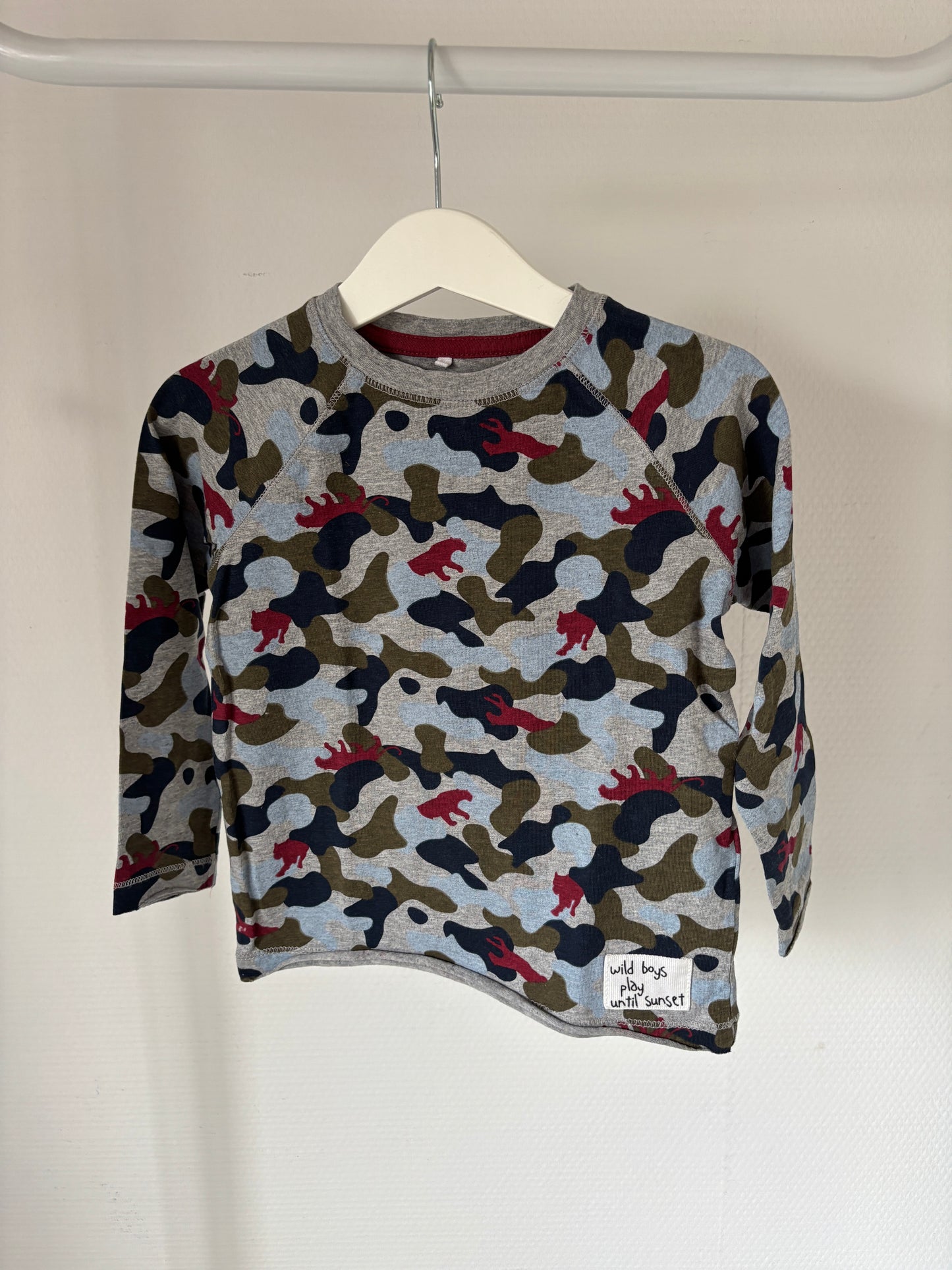 Longsleeve met camouflageprint