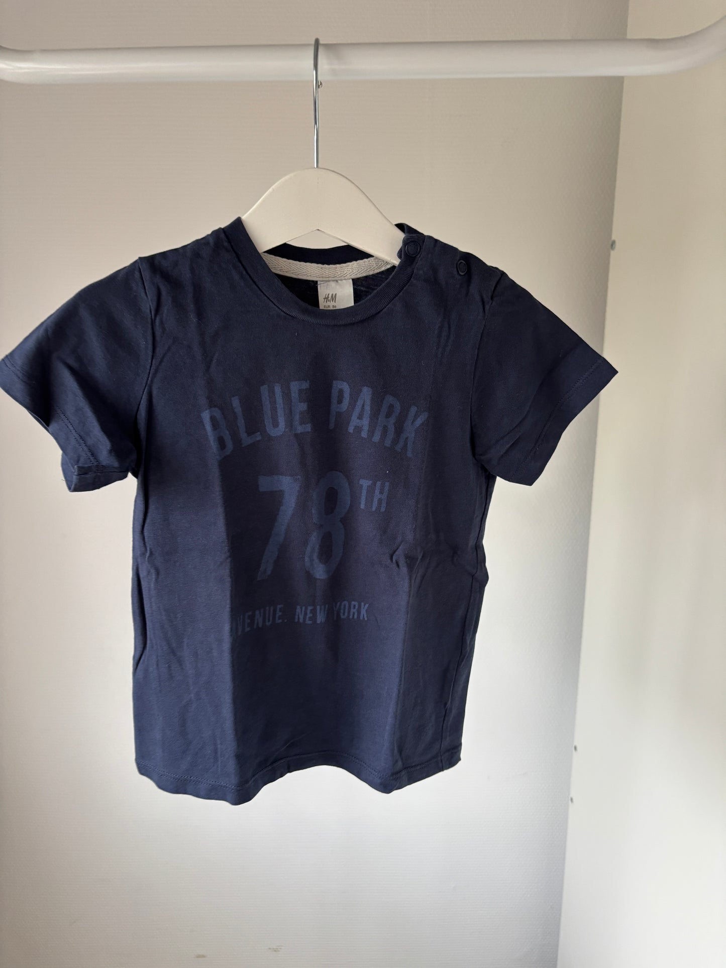 Marineblauwe T-shirt