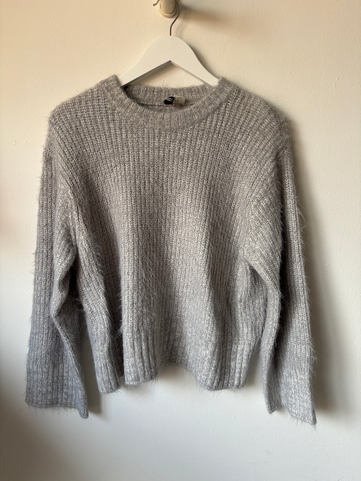Grijze trui | Divided | M