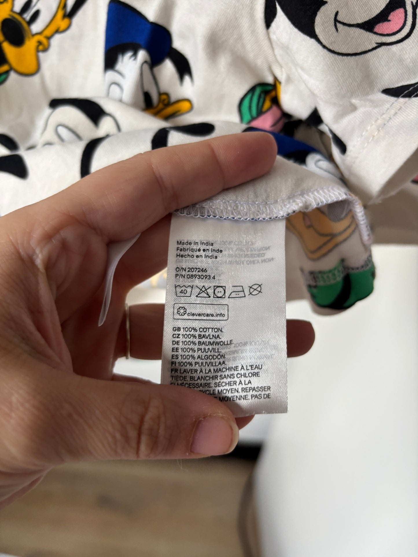 Setje Mickey Mouse: T-shirt en shortje