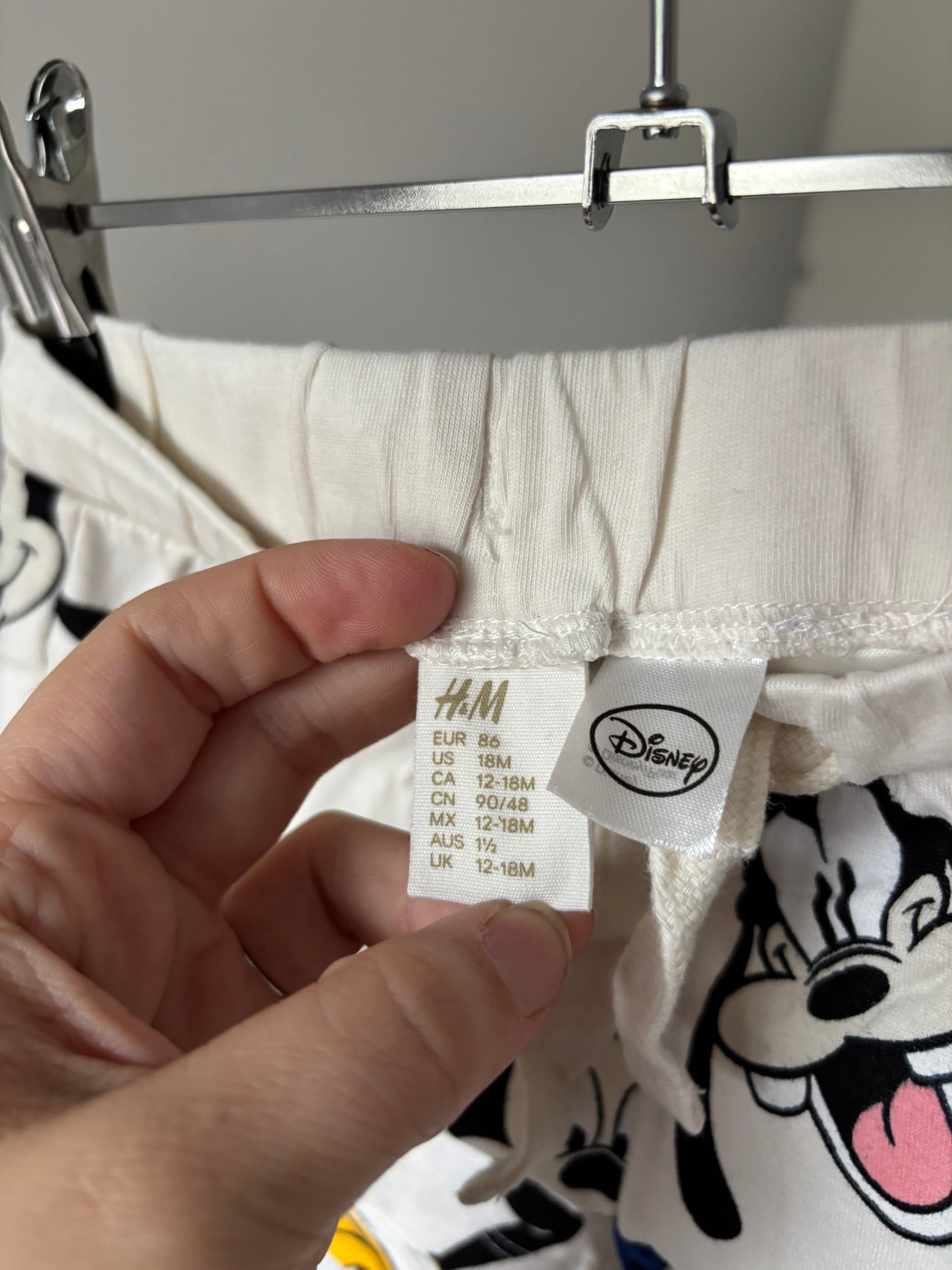 Setje Mickey Mouse: T-shirt en shortje