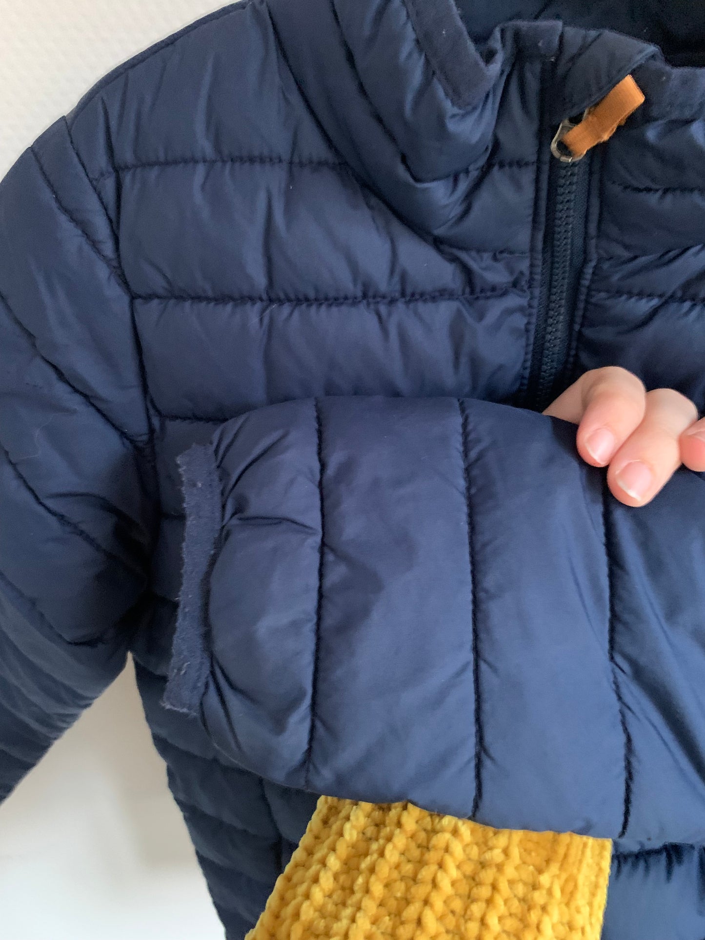 Marineblauwe tussenseizoensjas