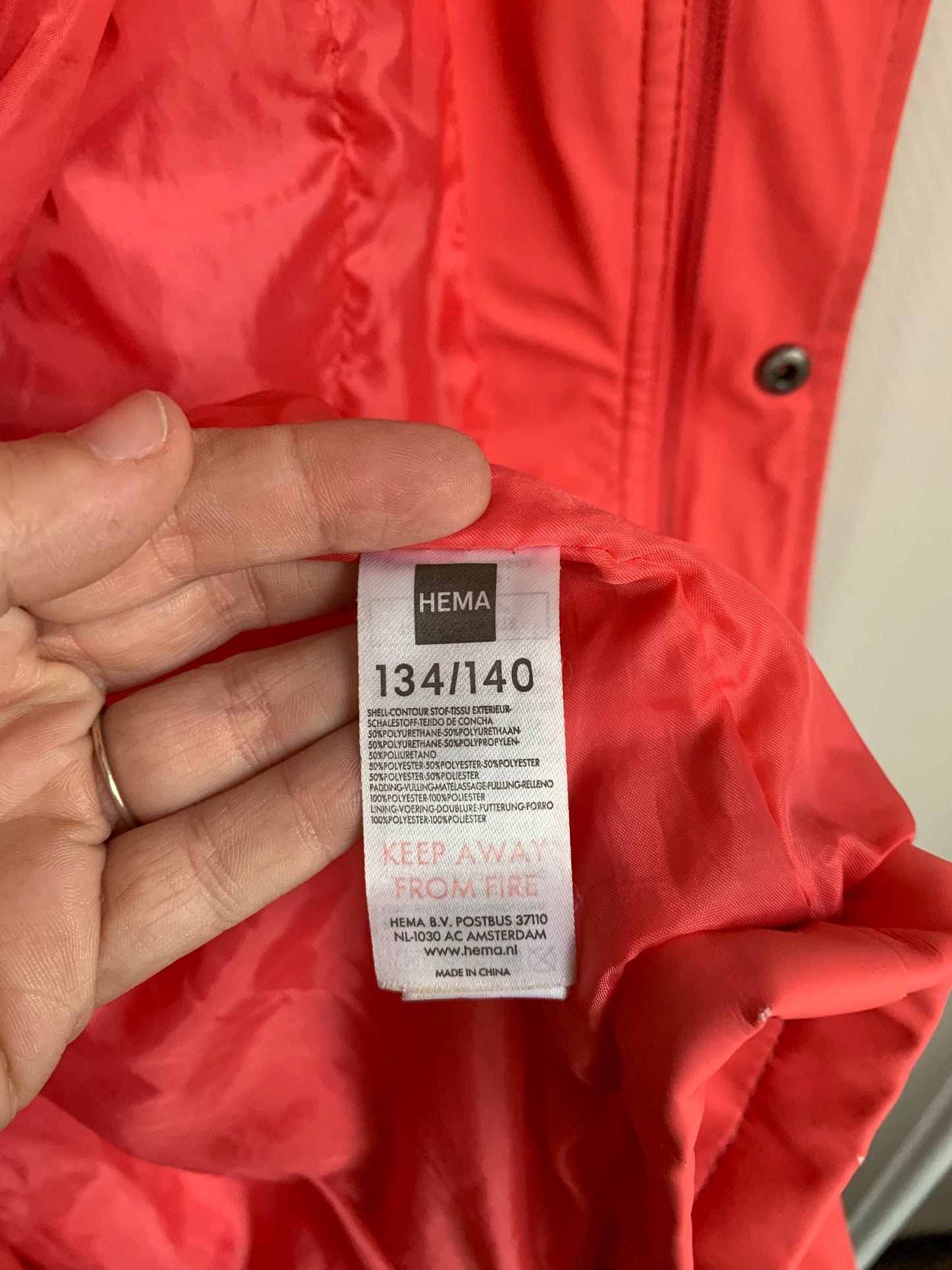 Roze tussenseizoensjas