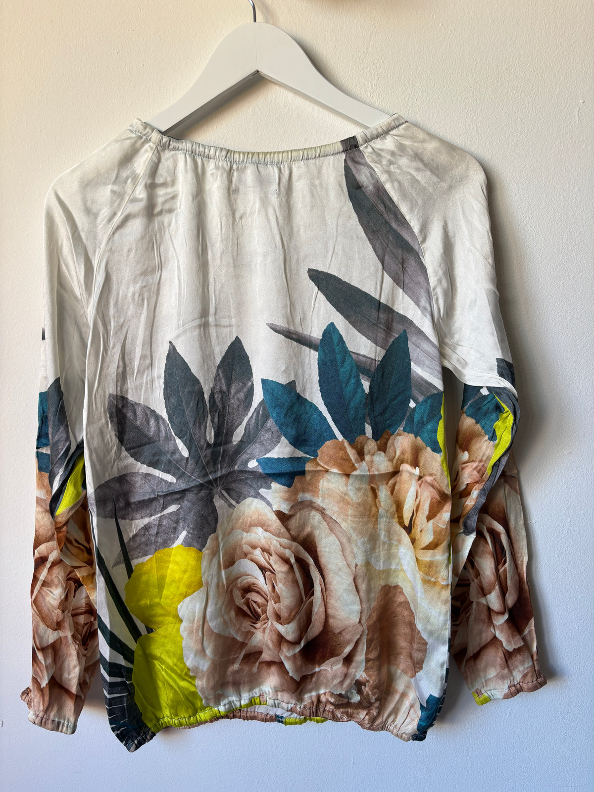 Gekleurde blouse | Talking French | M