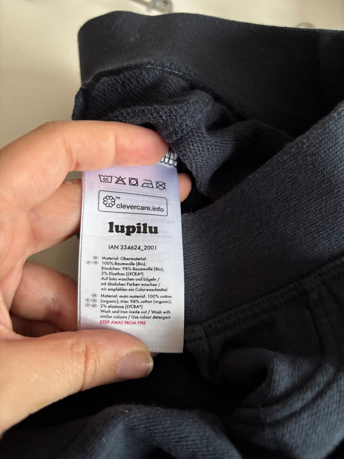 Marineblauwe joggingbroek met vosje