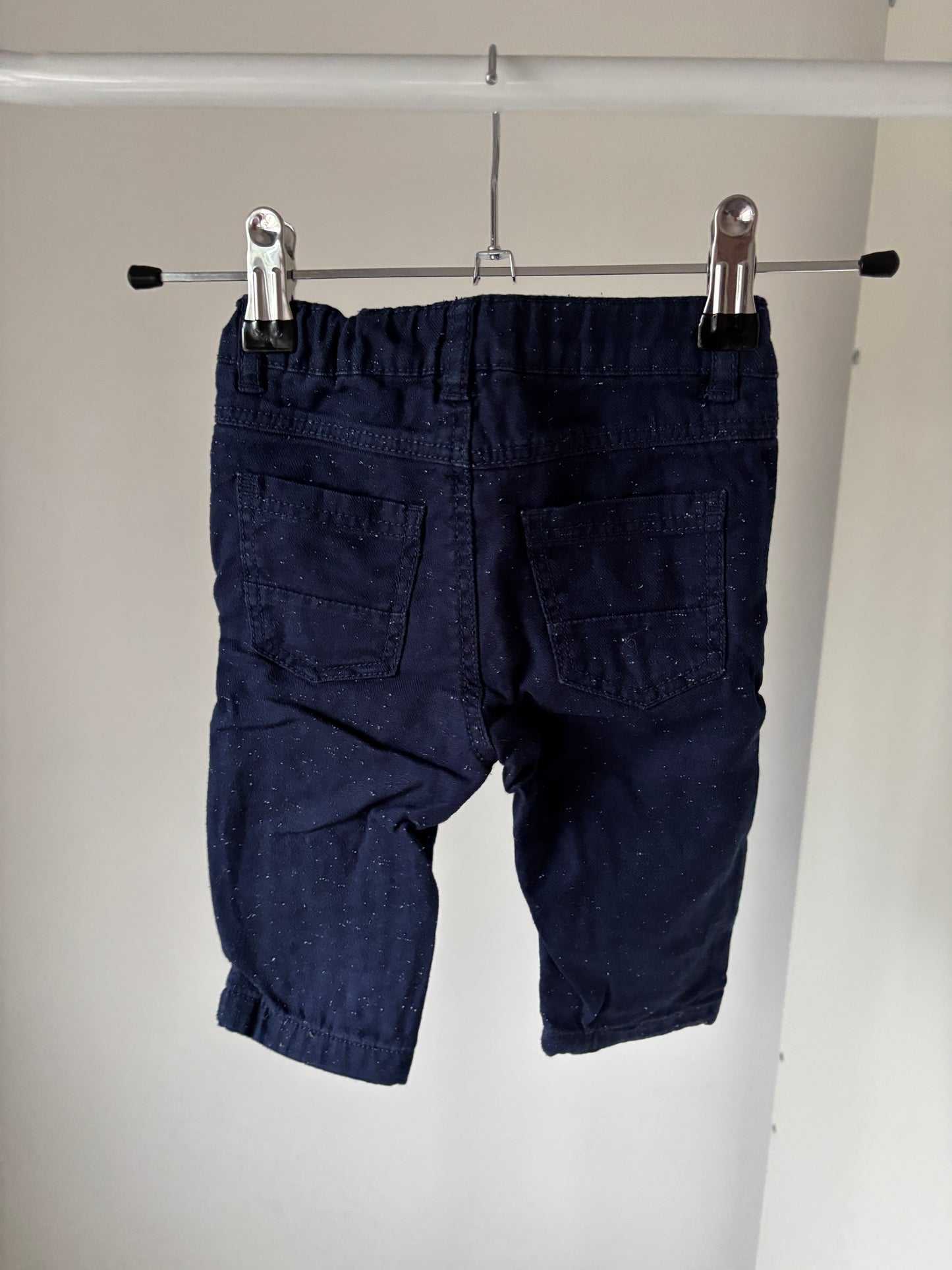 Marineblauwe gestippelde broek