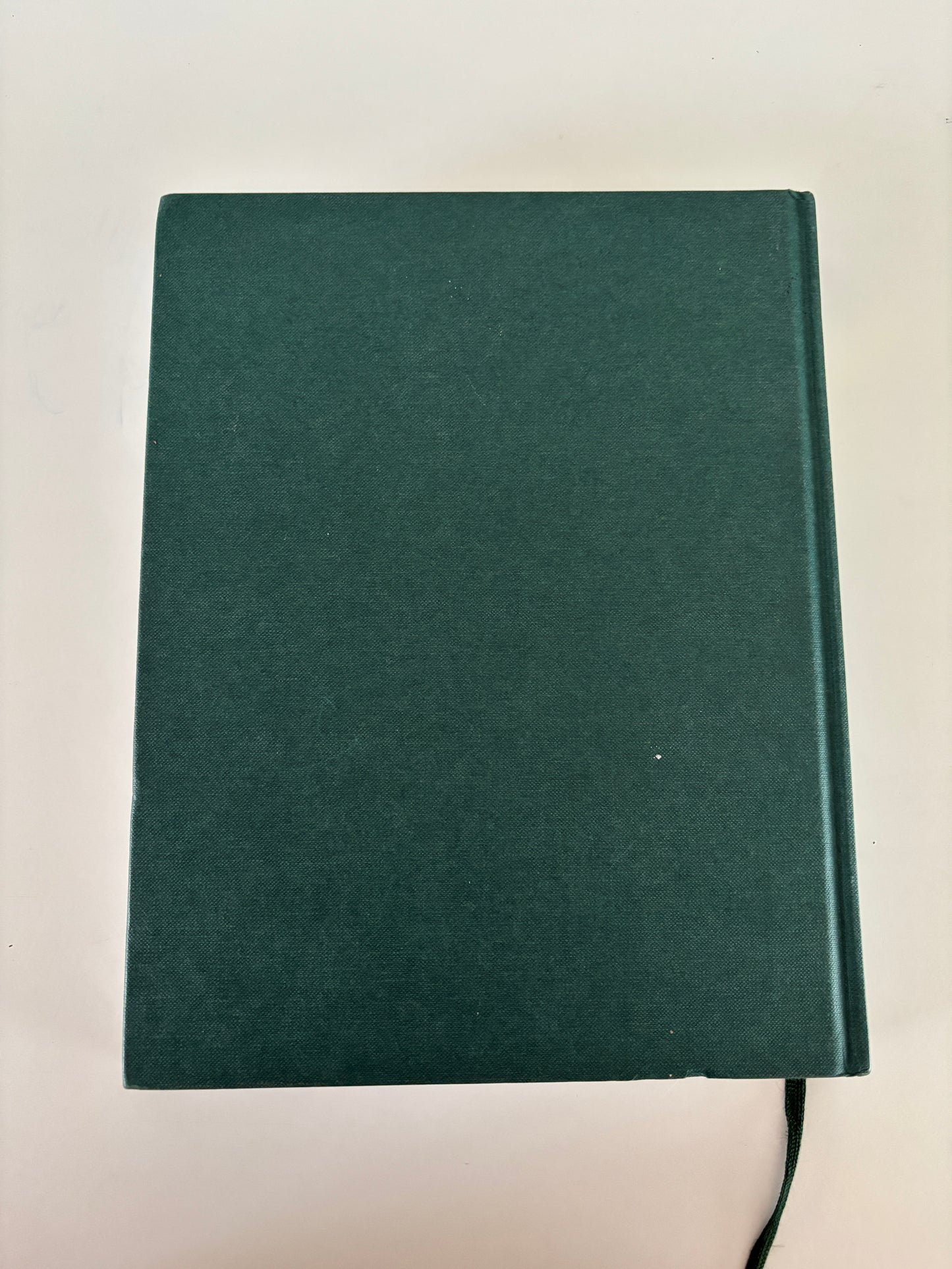 Winnie The Pooh - The Complete selection of Stories and Poems