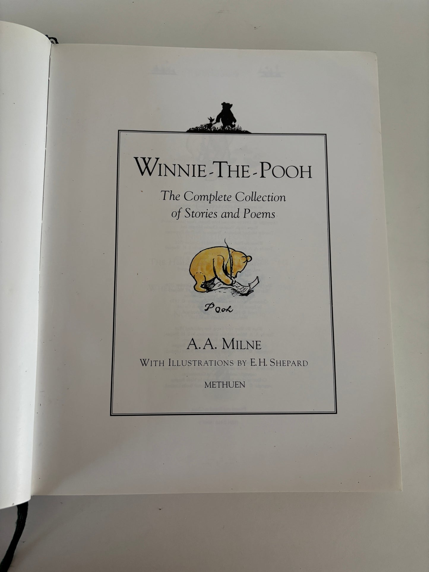 Winnie The Pooh - The Complete selection of Stories and Poems