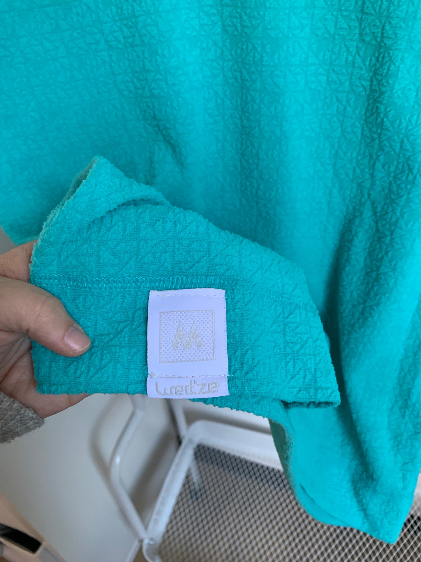 Lichtblauwe longsleeve met rolkraag