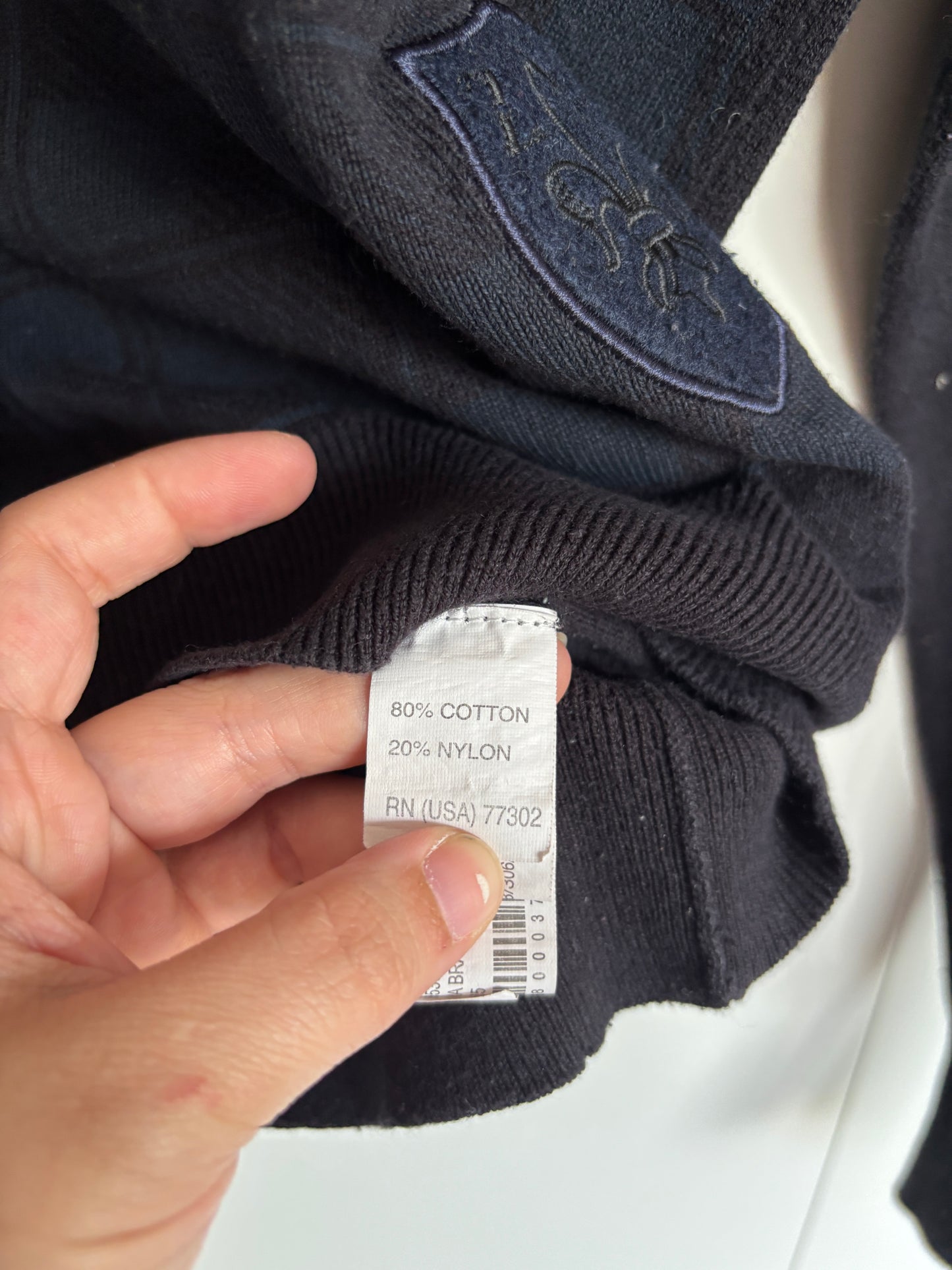 Marineblauwe geruite trui