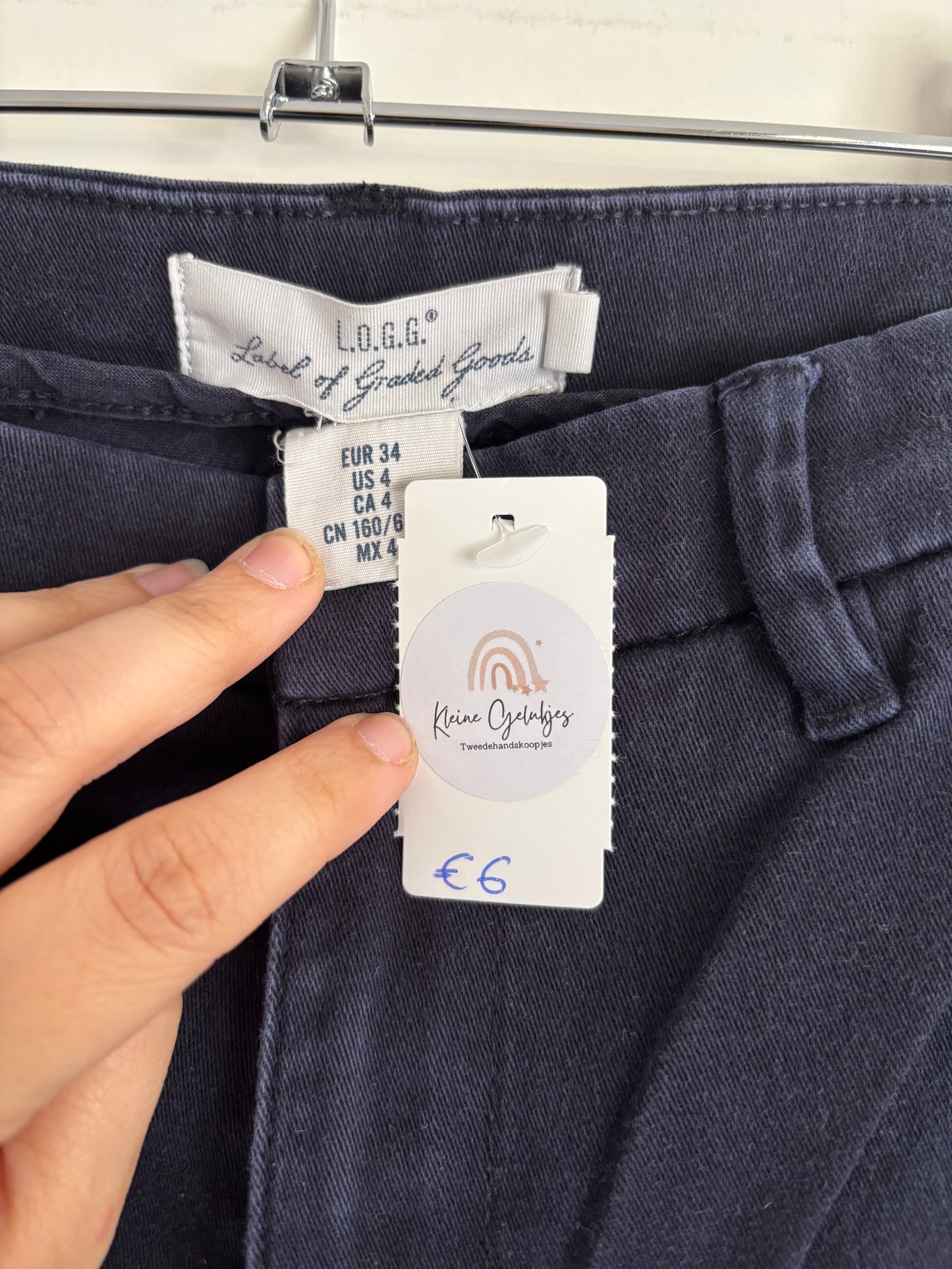 Marineblauwe jeansbroek