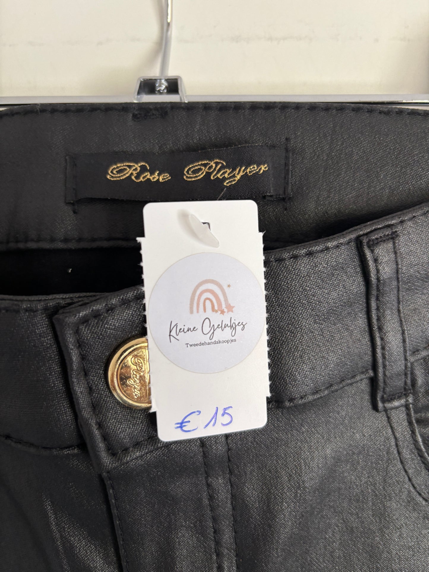 Zwarte imitatielederen broek