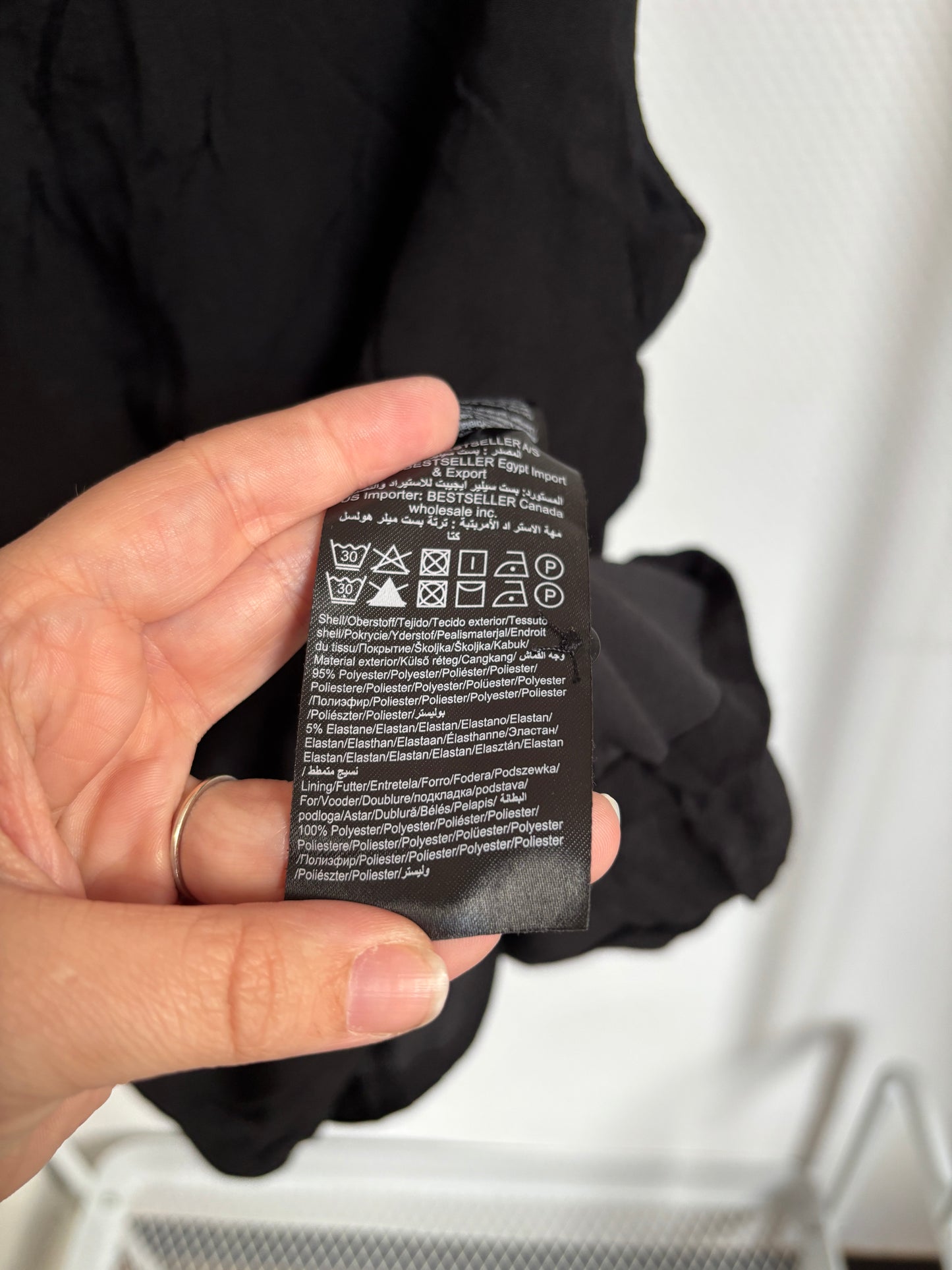 Zwarte mouwloze blouse