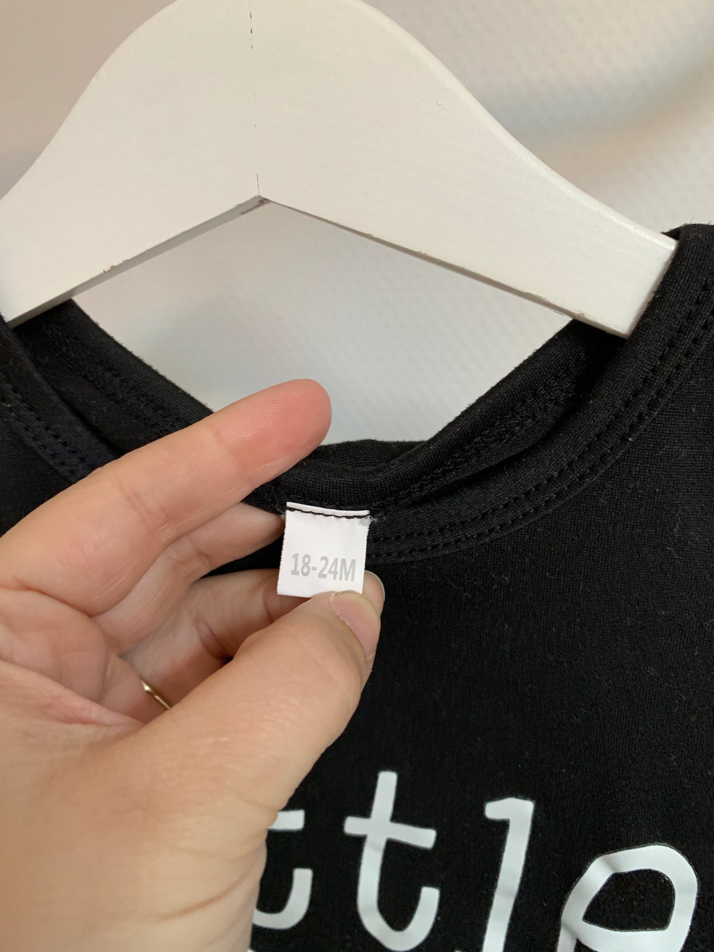 Zwarte T-shirt "Little brother"