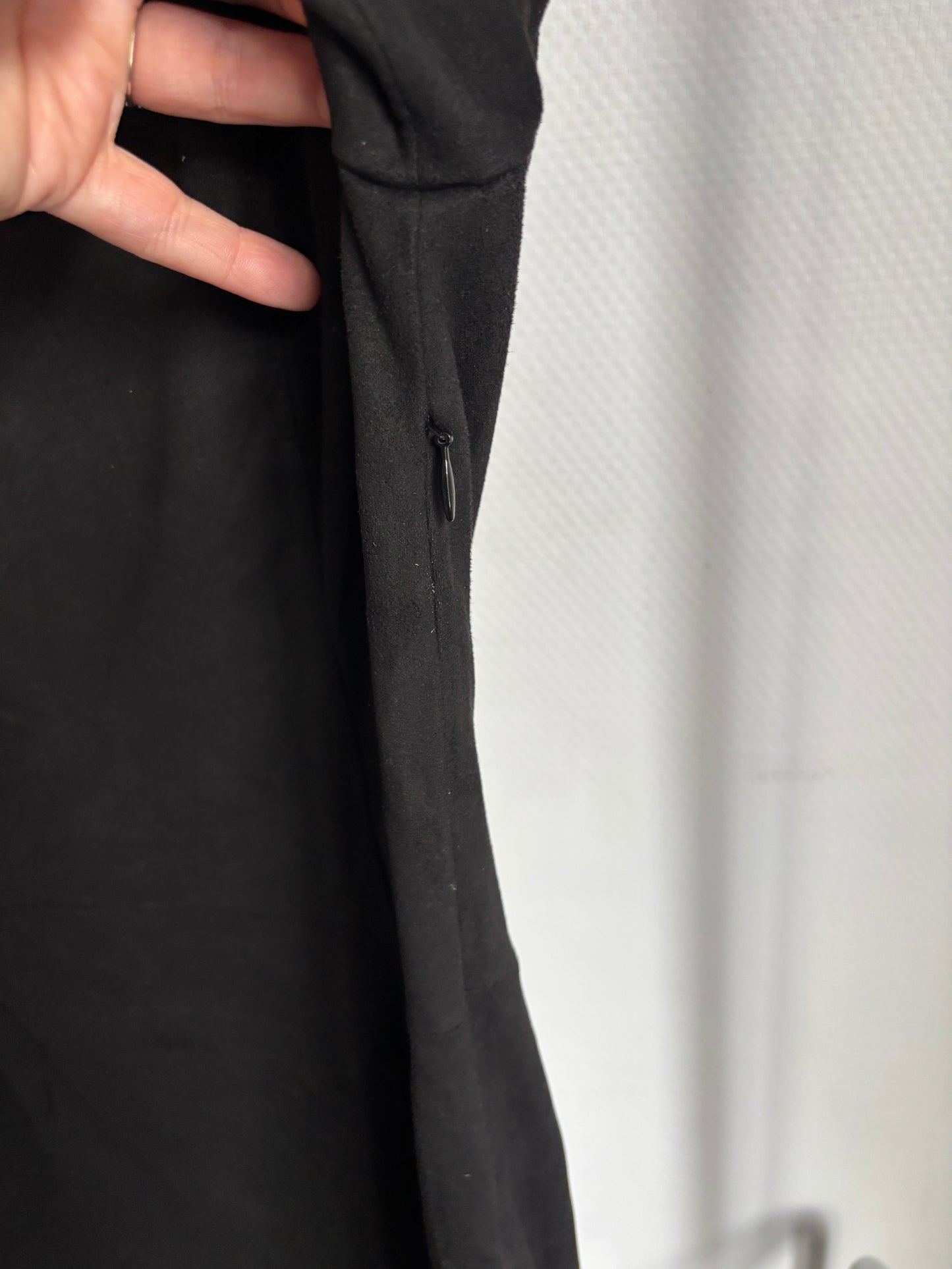 Zwarte fluwelen jurk