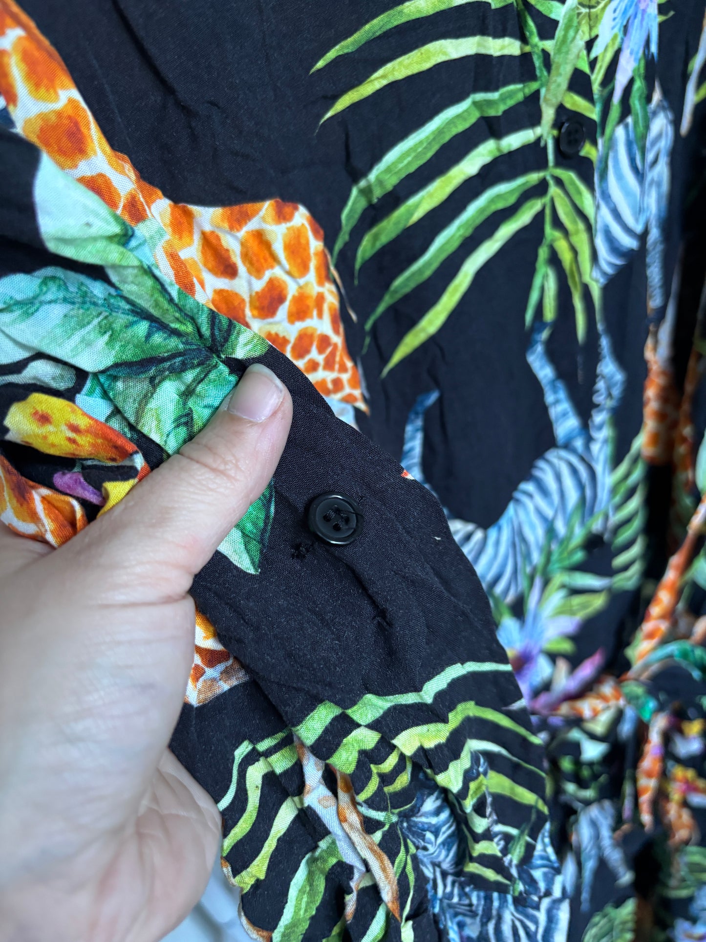 Lange zwarte jurk met dieren