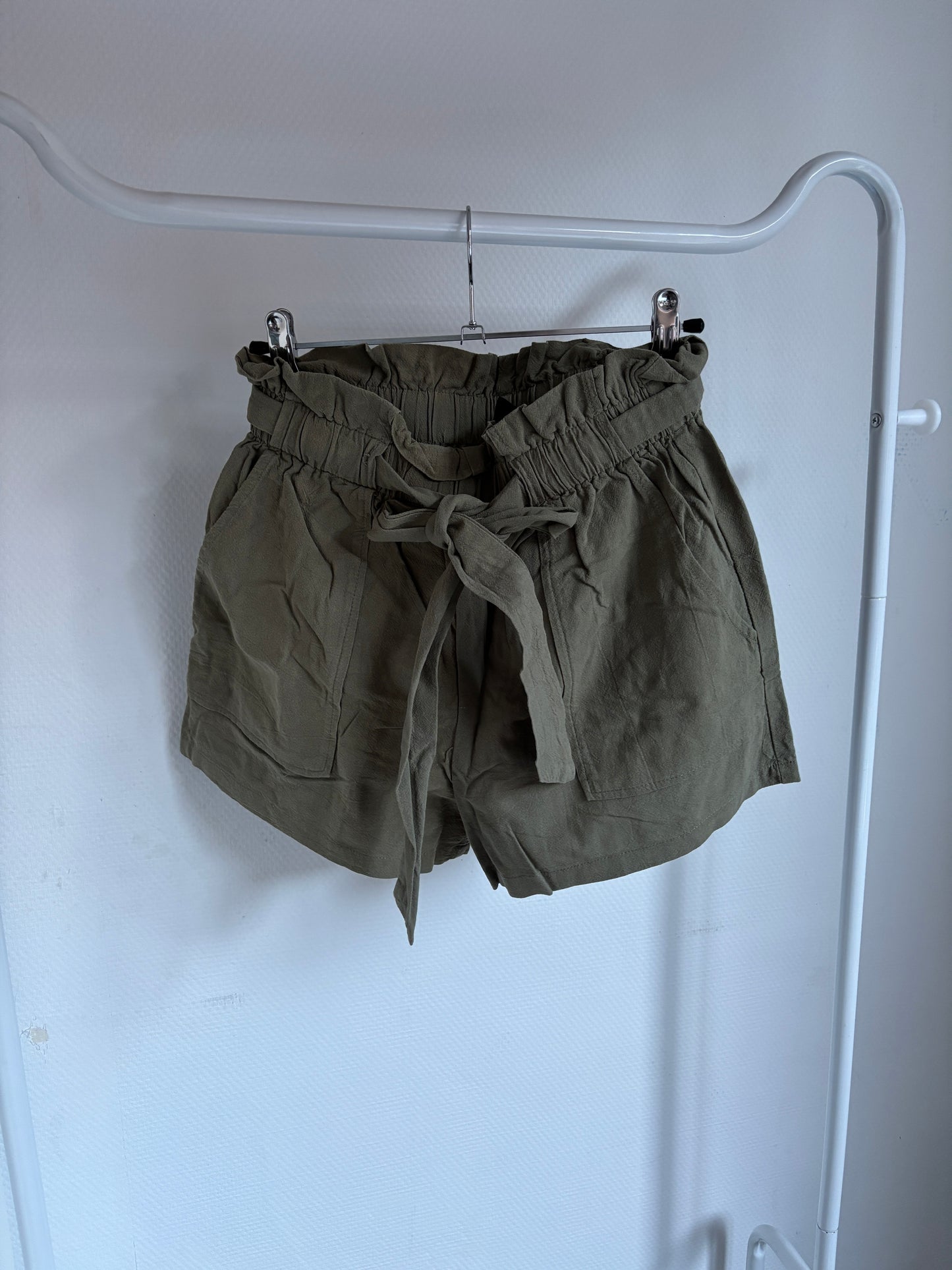 Khaki short