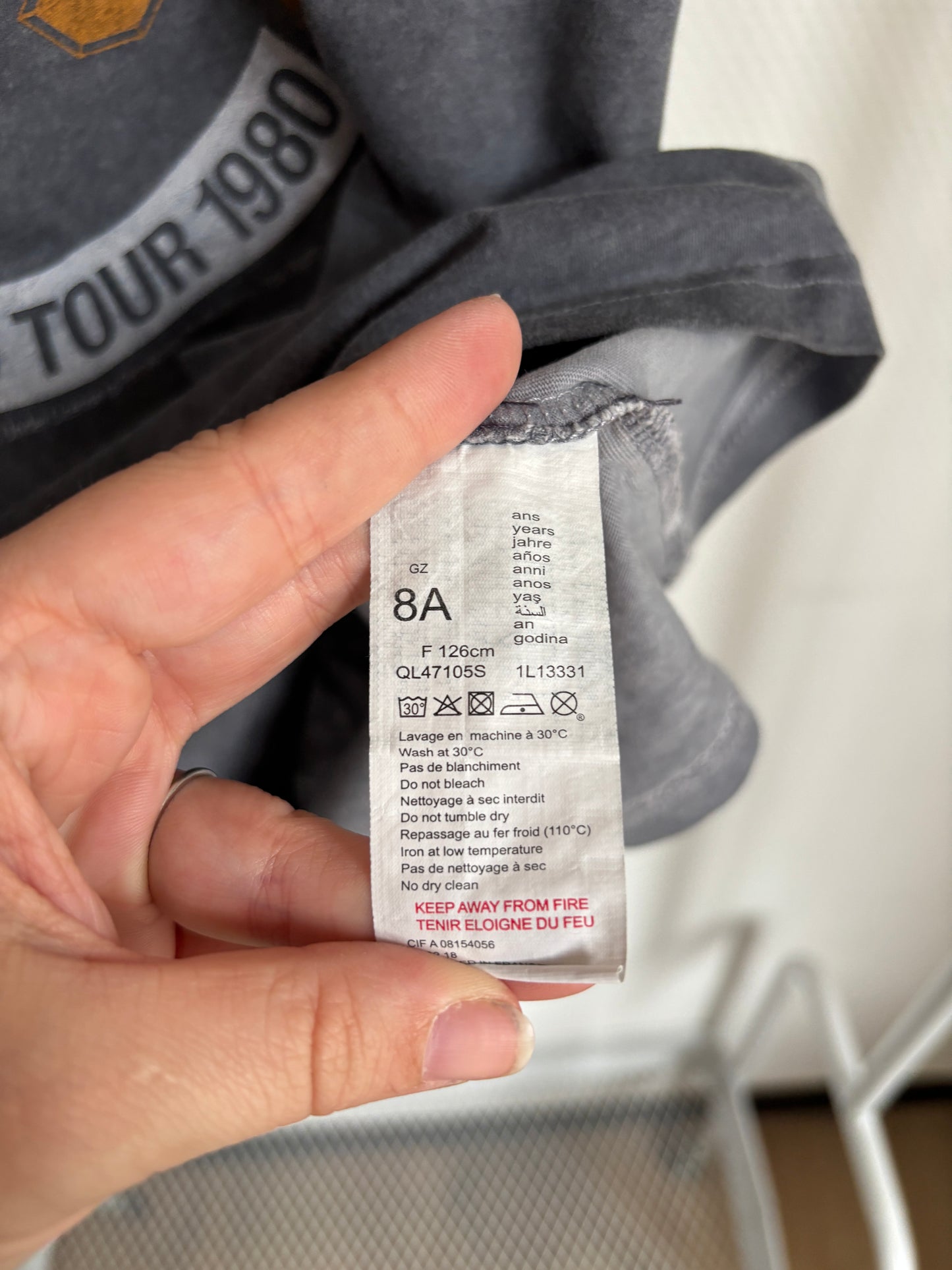 Donkergrijze T-shirt