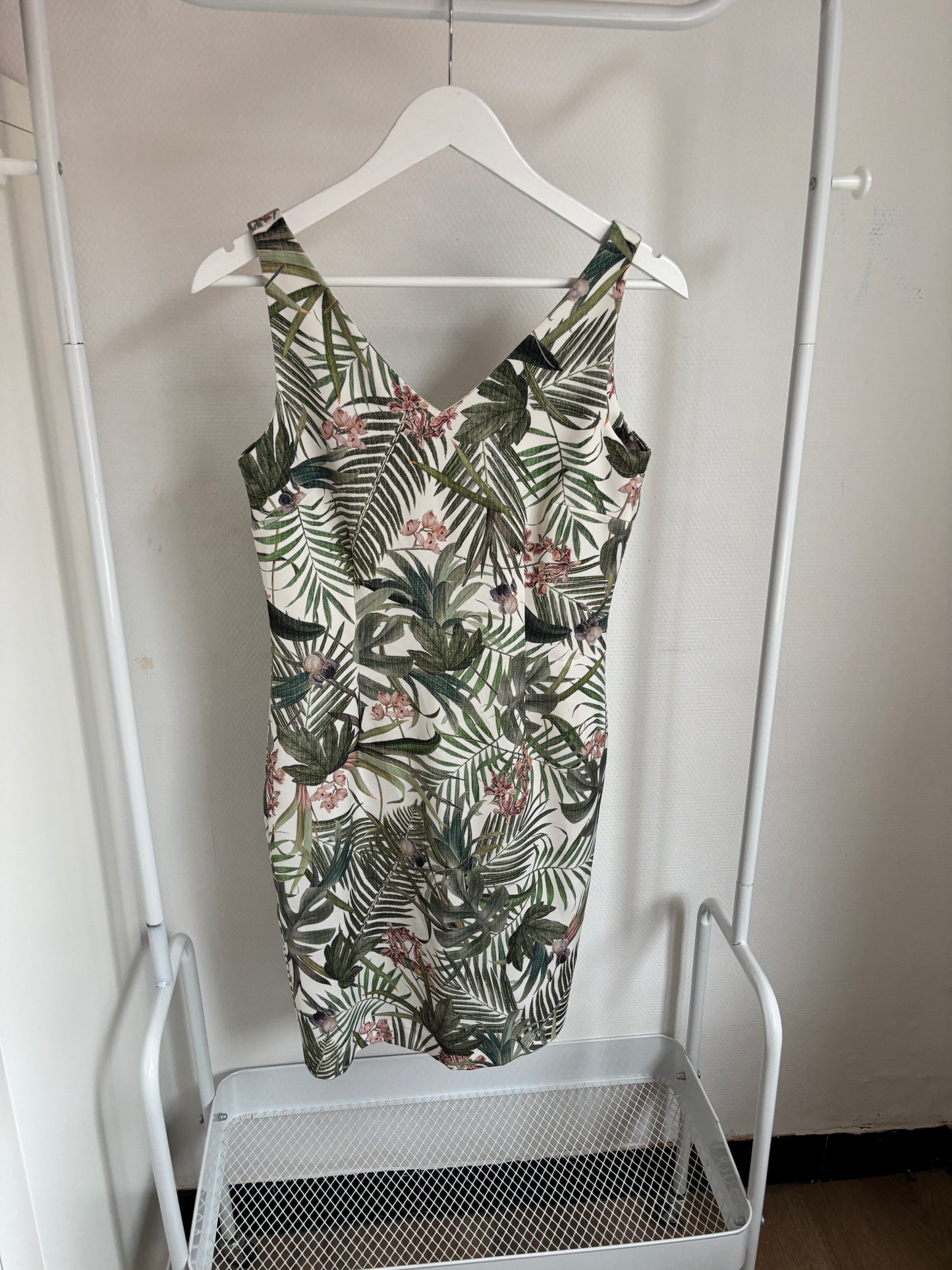 Jurk met groene bladeren