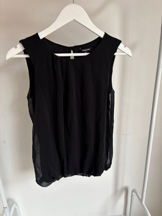 Zwarte blouse