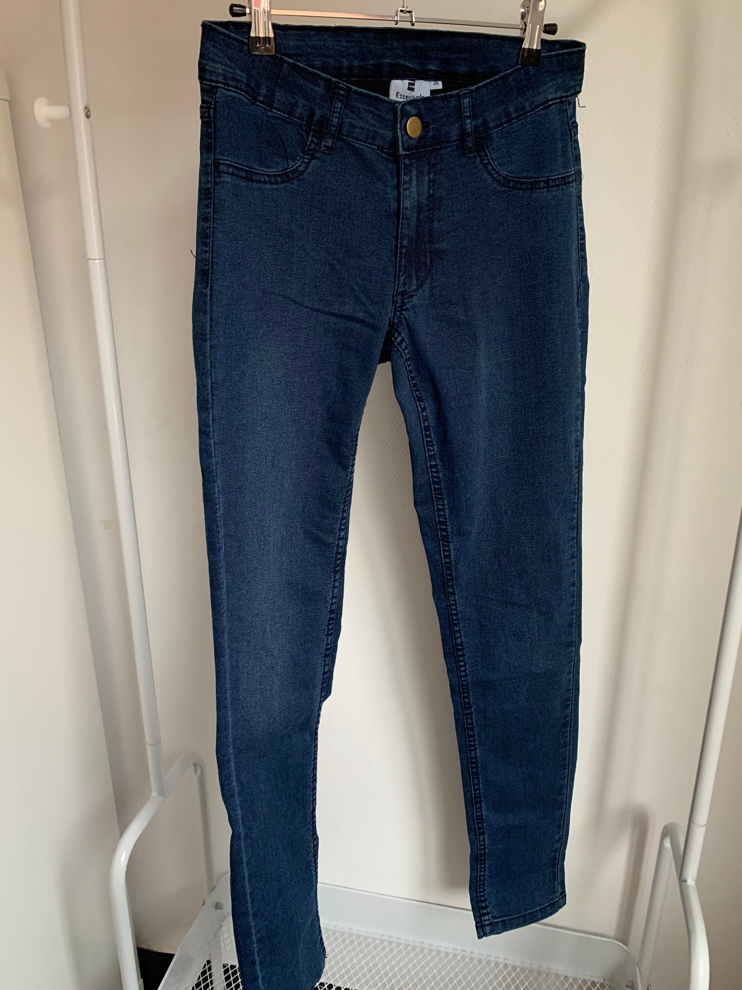Donkerblauwe jeansbroek
