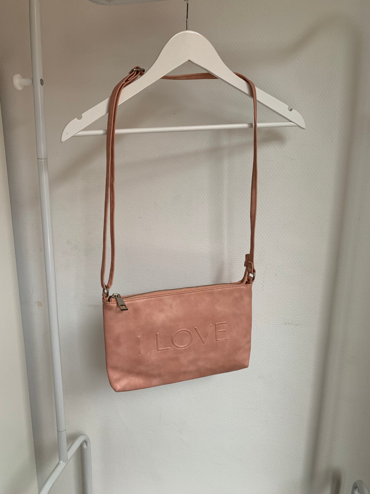 Lichtroze schoudertas