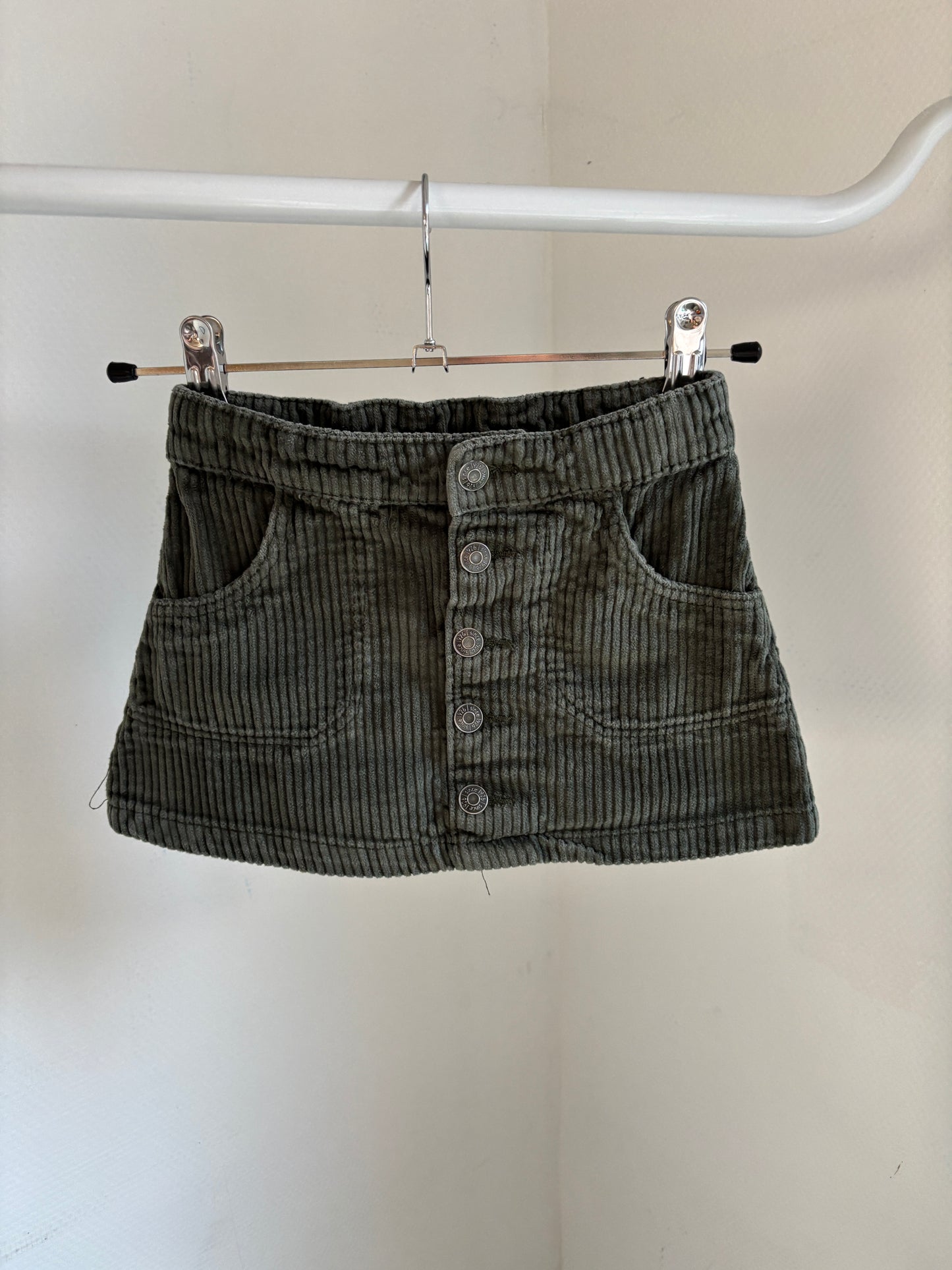 Khaki ribfluwelen rokje