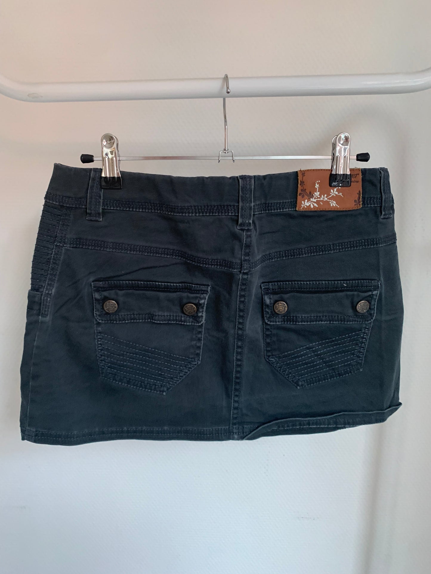 Marineblauwe minirok