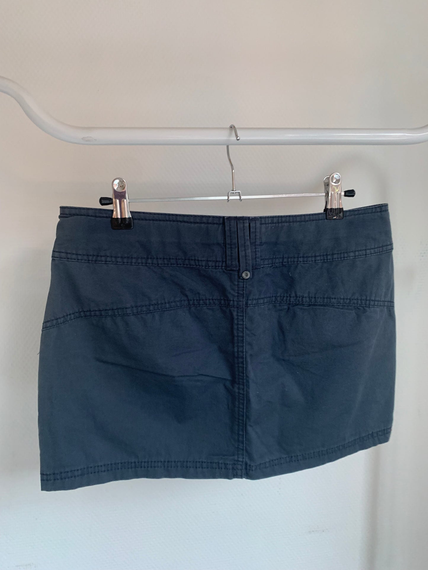 Marineblauwe minirok