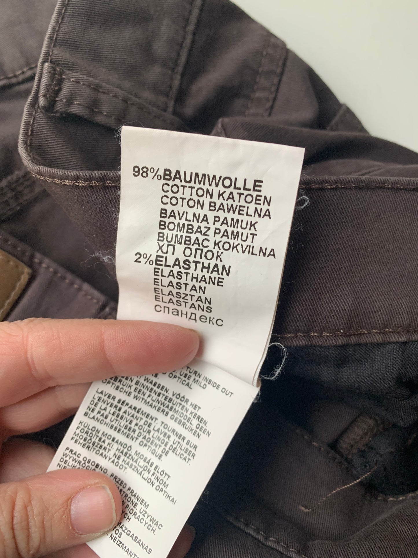 Donkerbruine jeansbroek