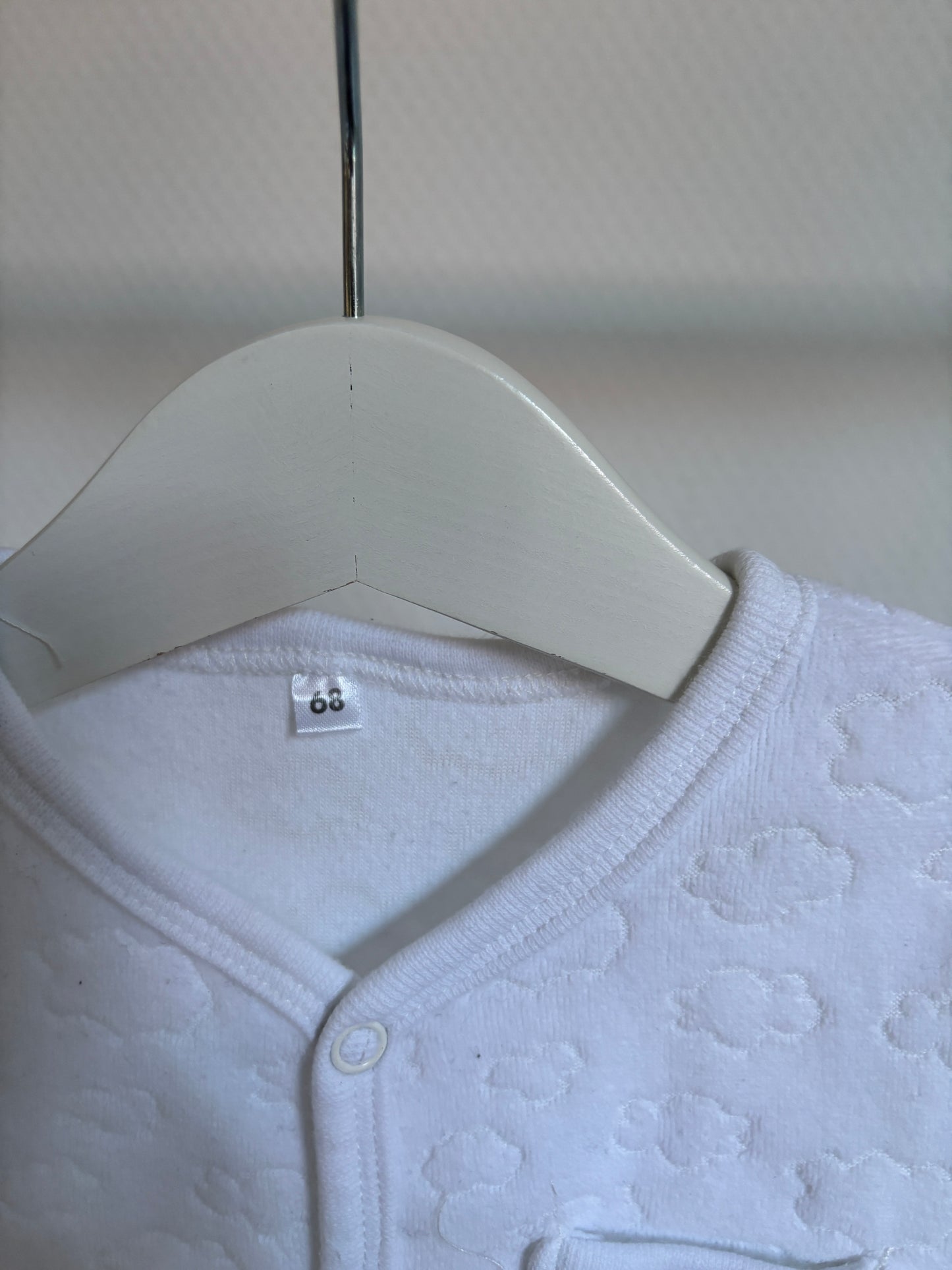 Witte eendelige winterpyjama