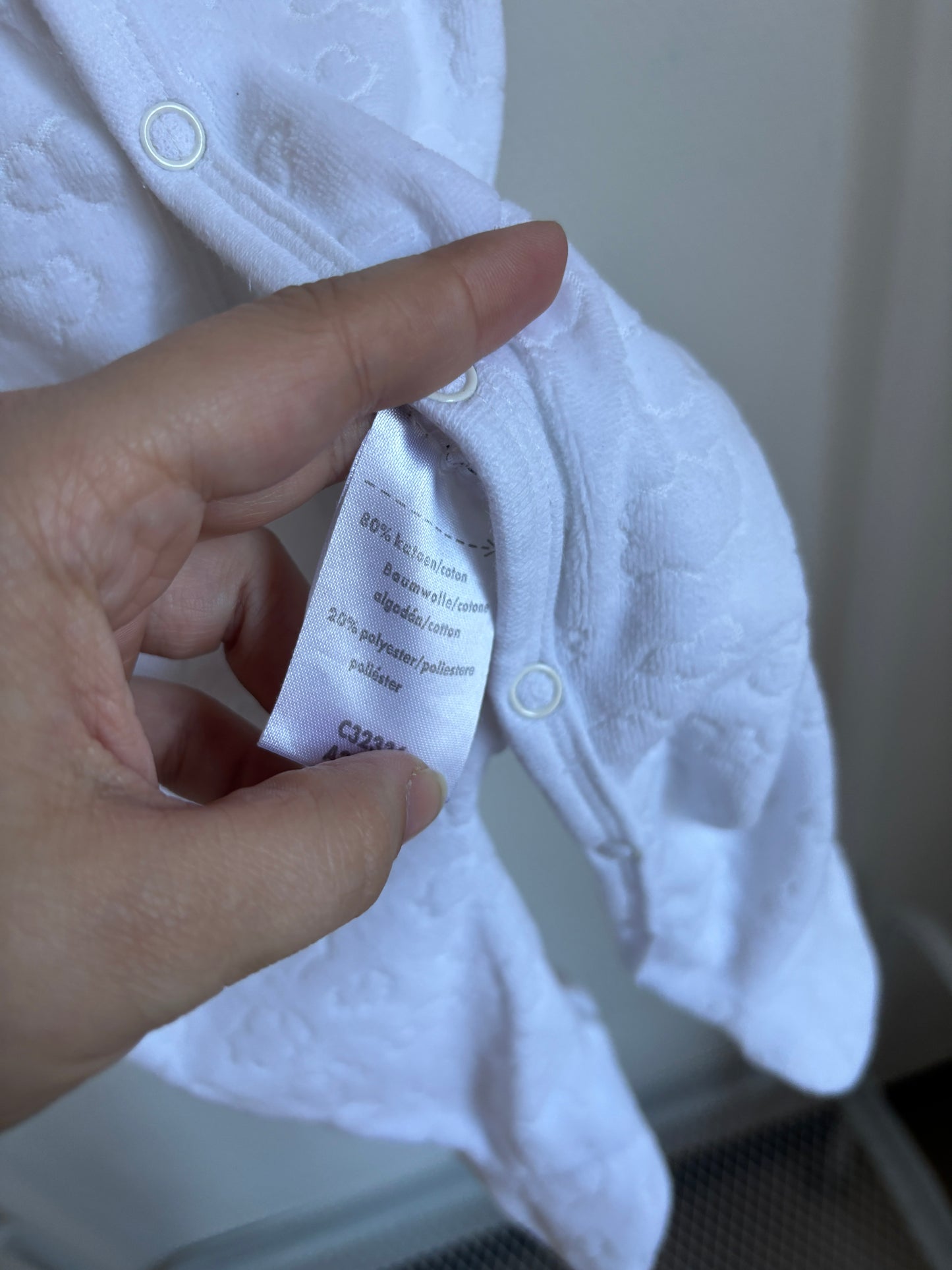 Witte eendelige winterpyjama