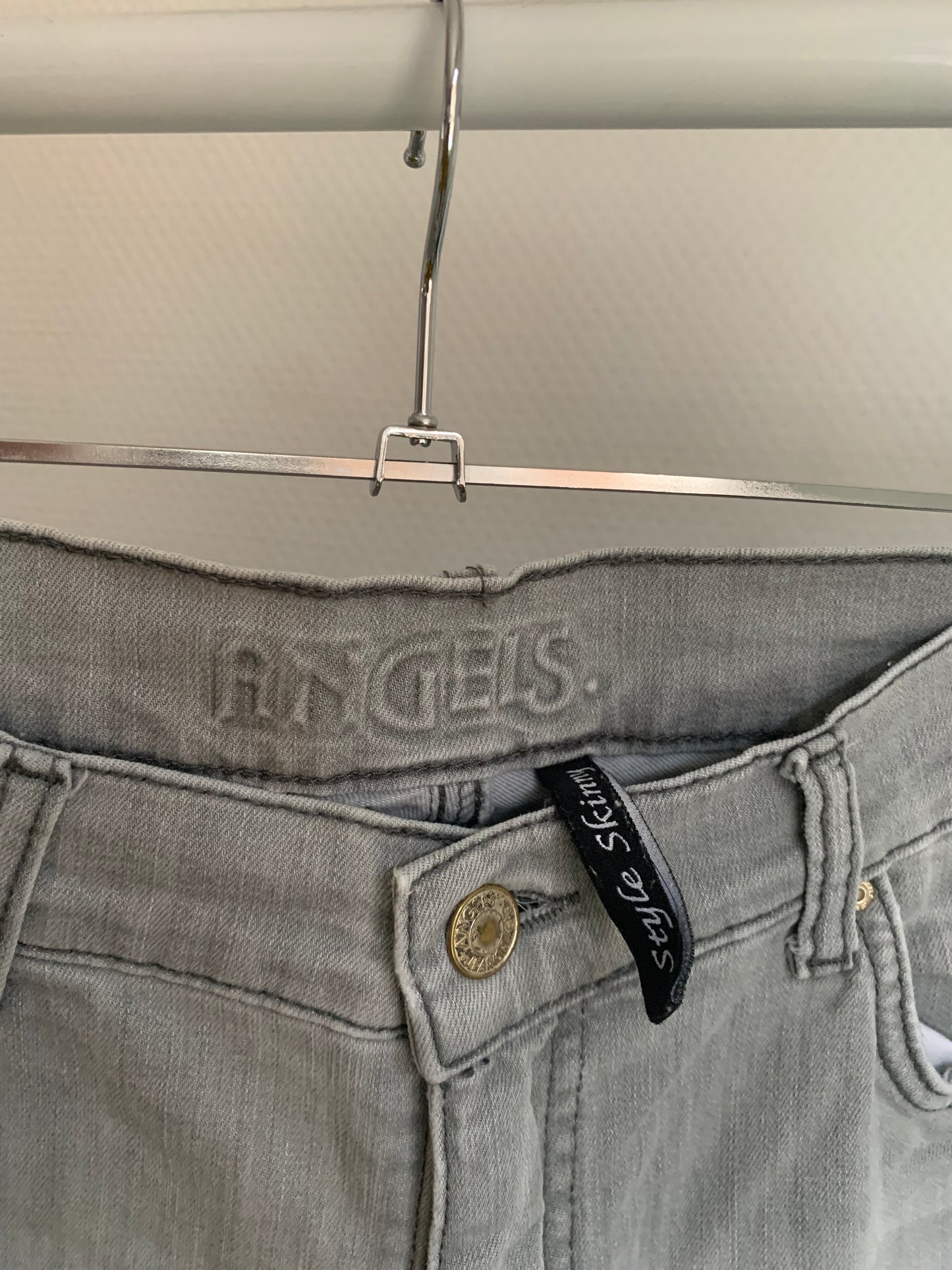 Grijze jeansbroek