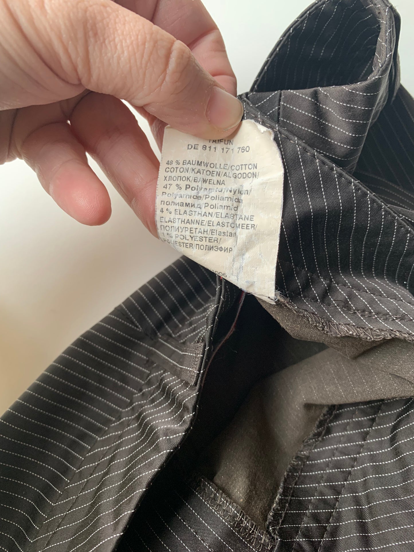 Bruine gestreepte broek