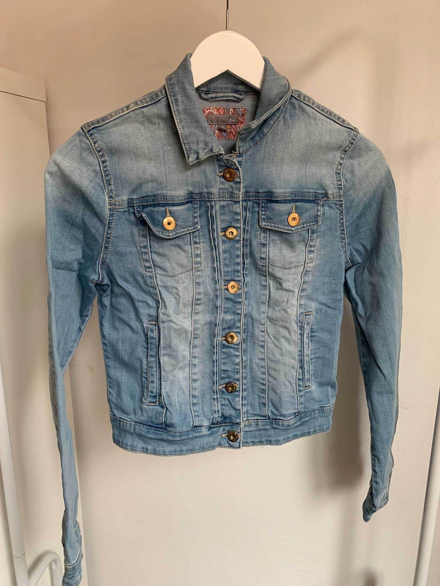 Lichtblauwe jeansjas